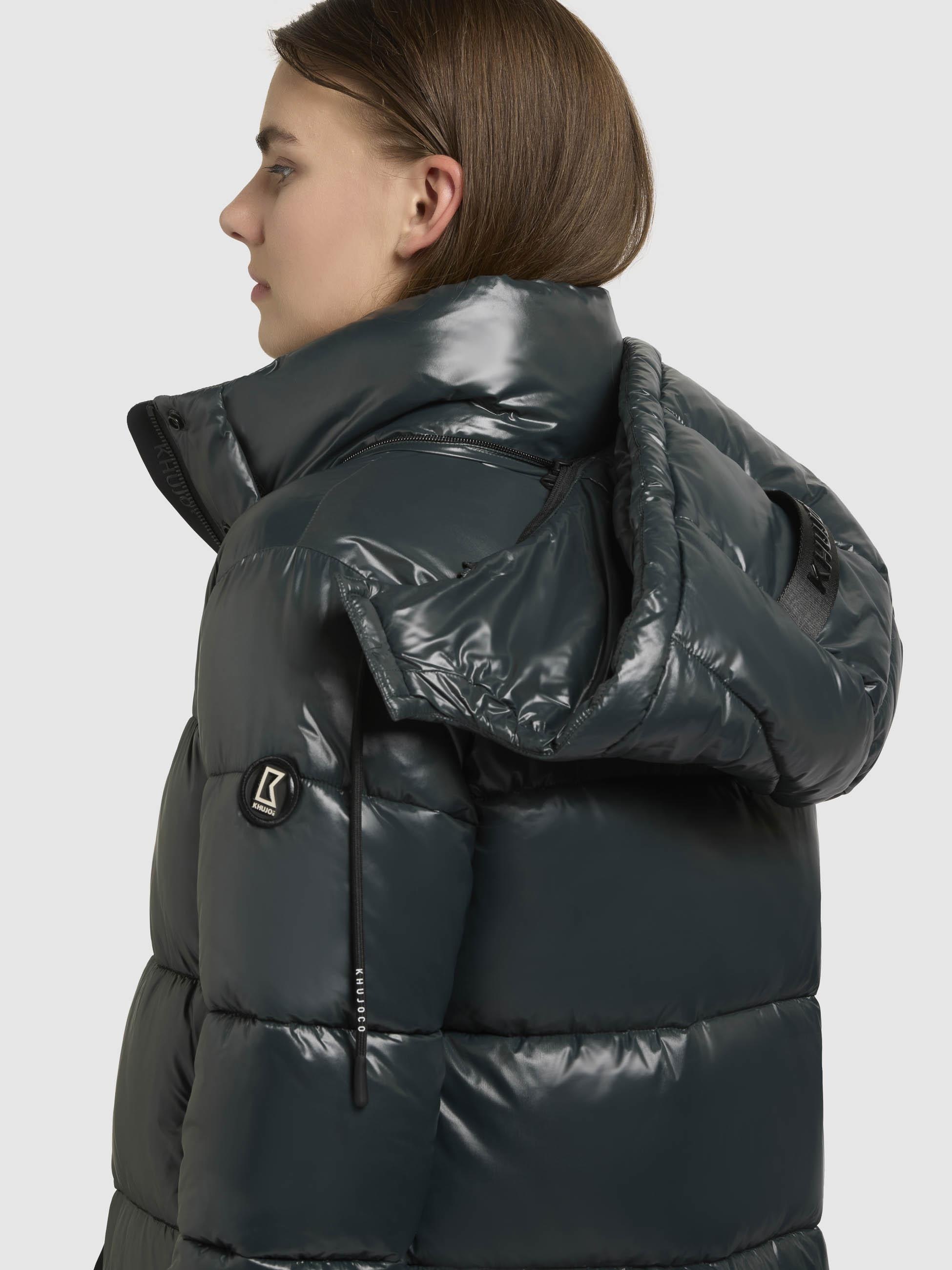 khujo Steppjacke »Jadet2-YM«, mit Kapuze, Schimmernder Winter Kurzmantel mit abnehmbarer Kapuze