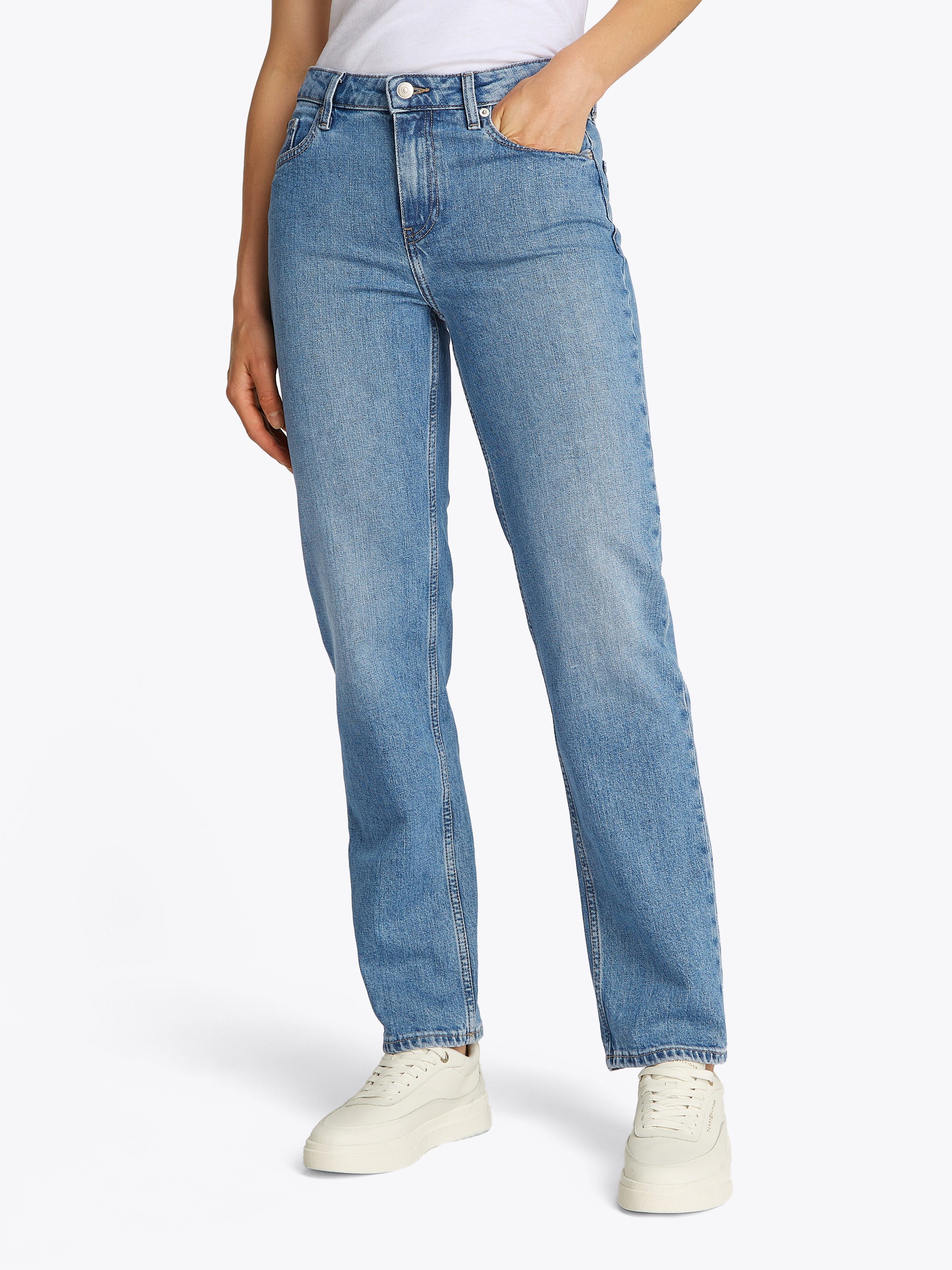 Tommy Hilfiger Straight-Jeans "CLASSIC STRAIGHT RW" mit Logo-Badge, in Knöc günstig online kaufen