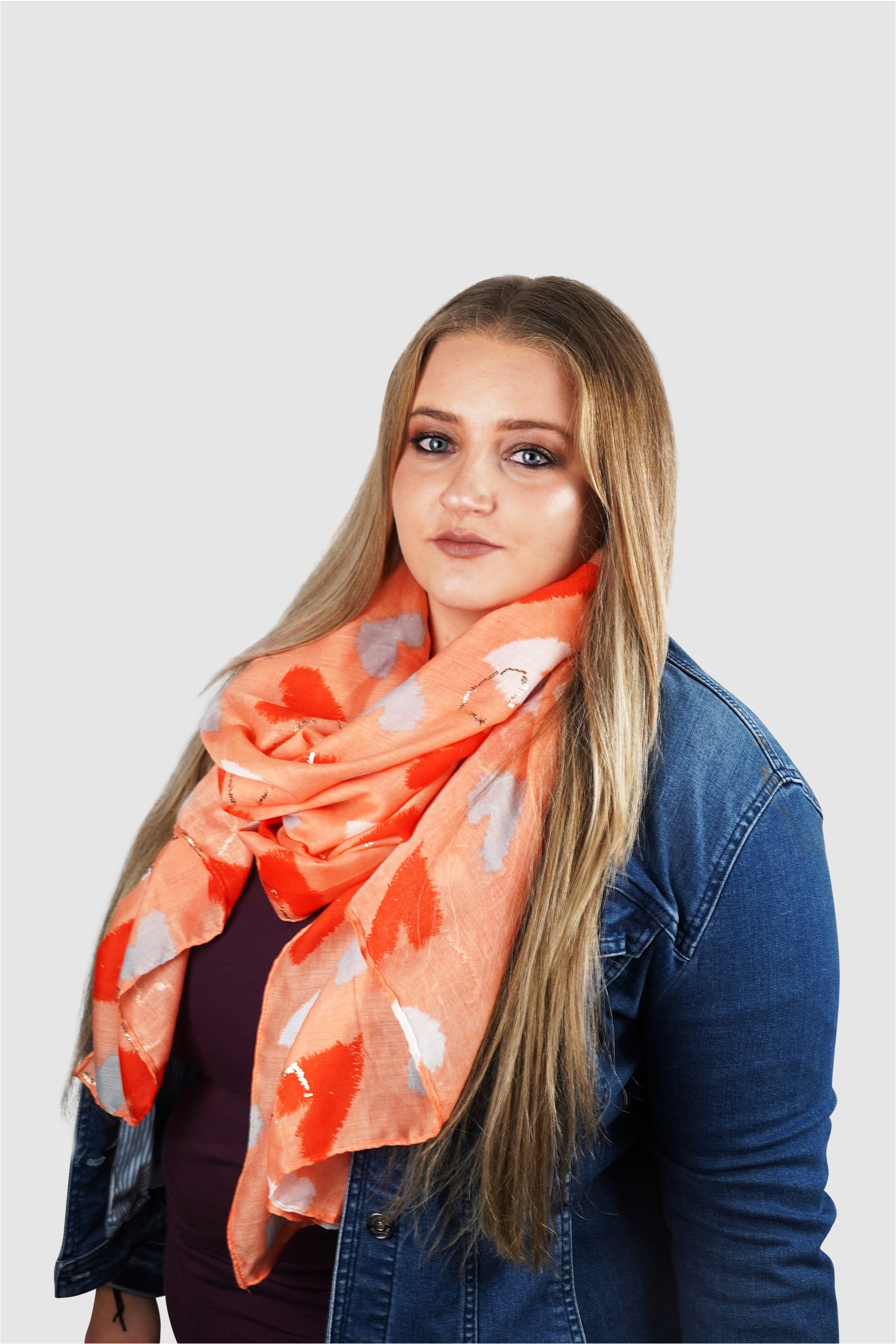 Thumbnail - Harpa Modeschal "URA" mit schönem Herzen-Print