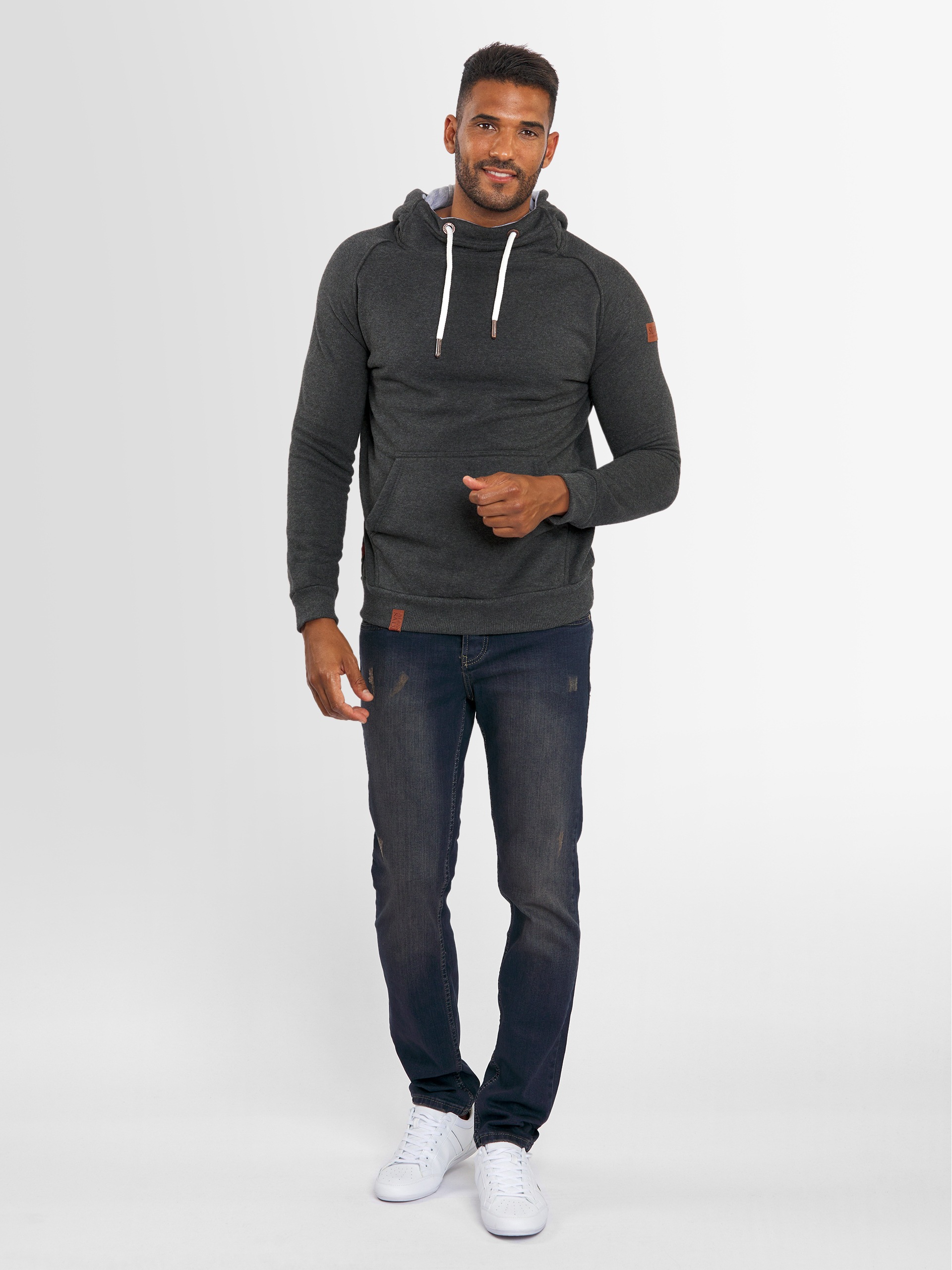 Alessandro Salvarini Kapuzenpullover »ASBeeno« mit Kapuze