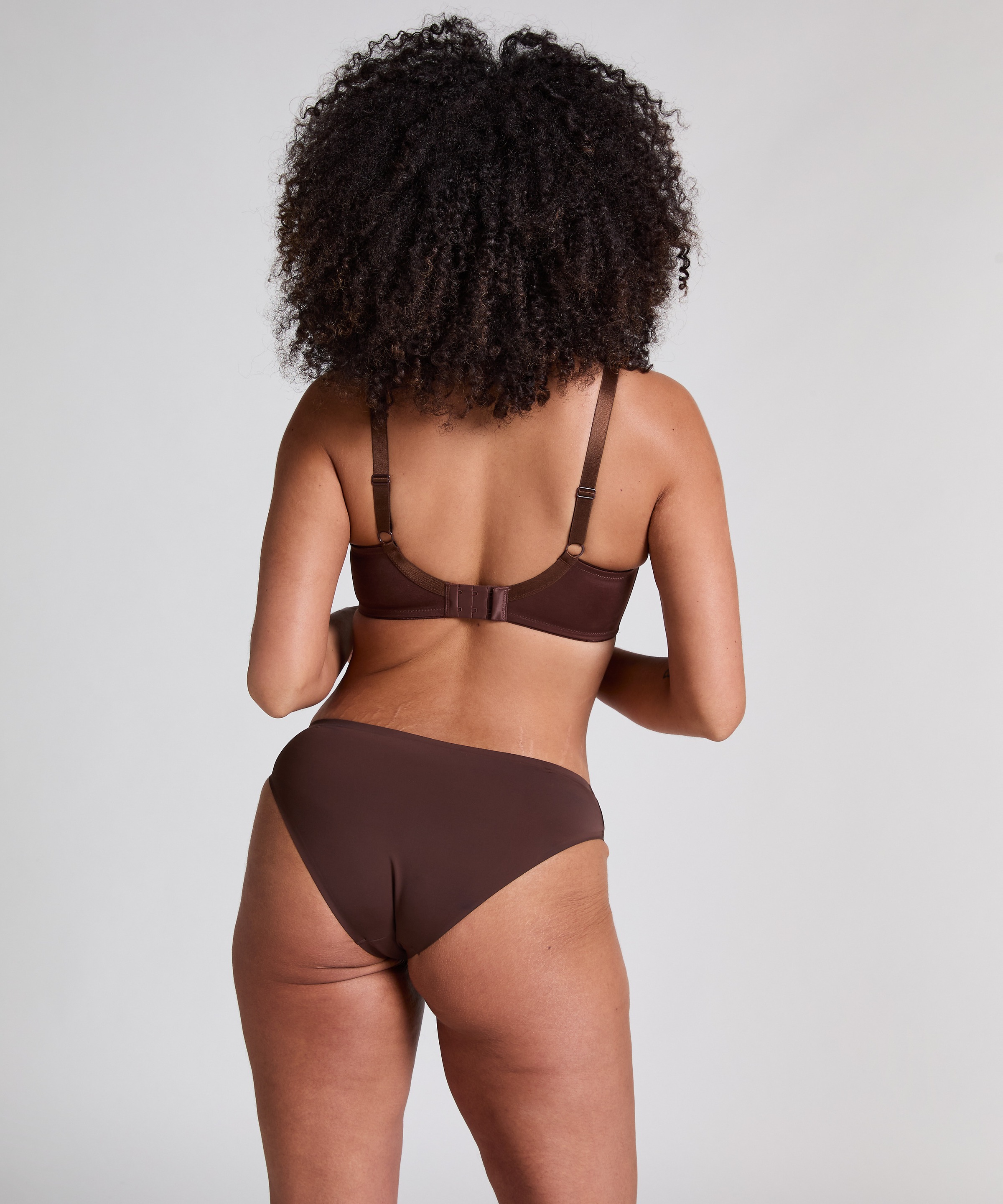 Hunkemöller Bügel-BH »Nina Non-Padded Underwired Minimizer Bra«