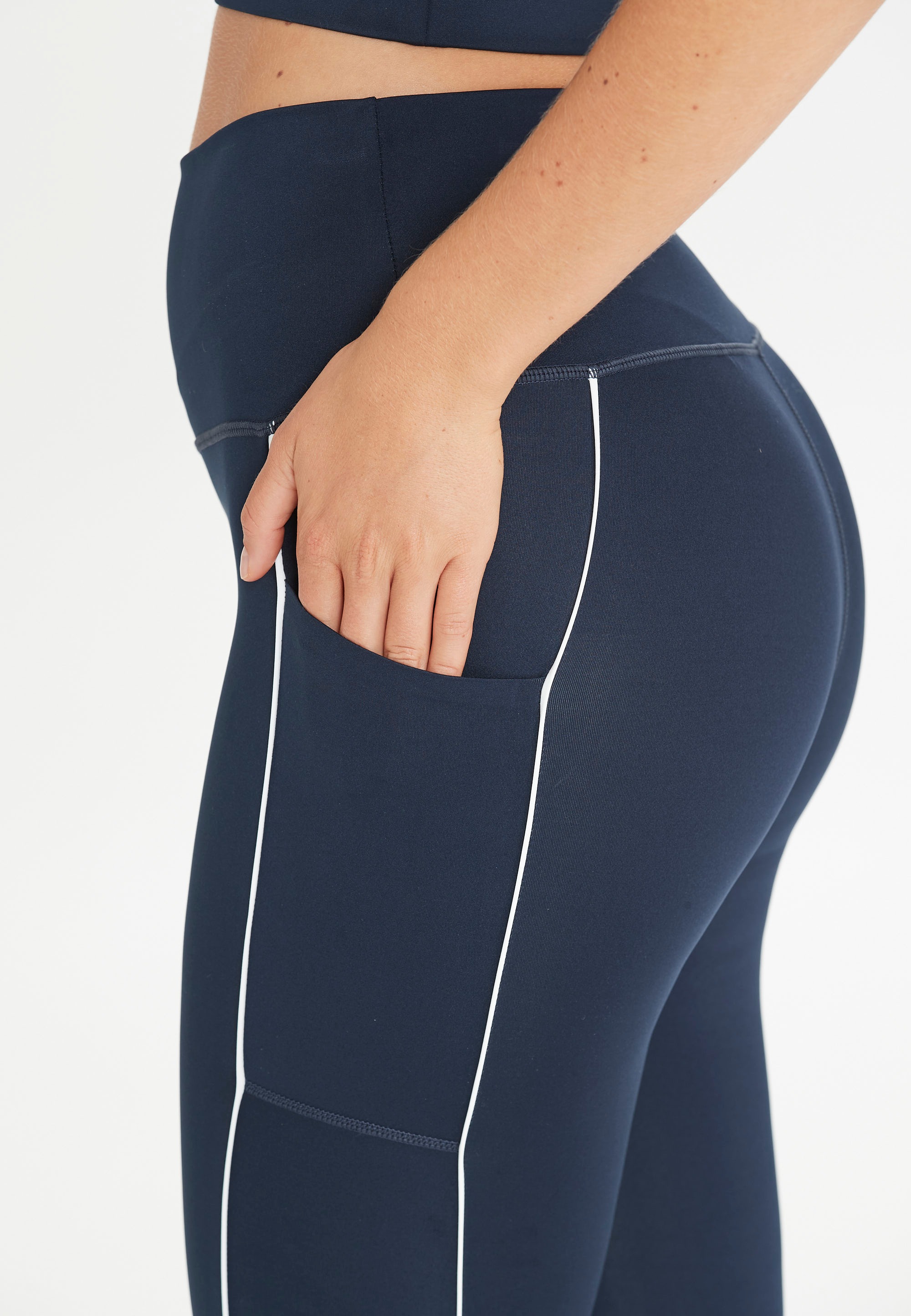 ATHLECIA Trainingstights »Brastine«, mit schnelltrocknender Eigenschaft