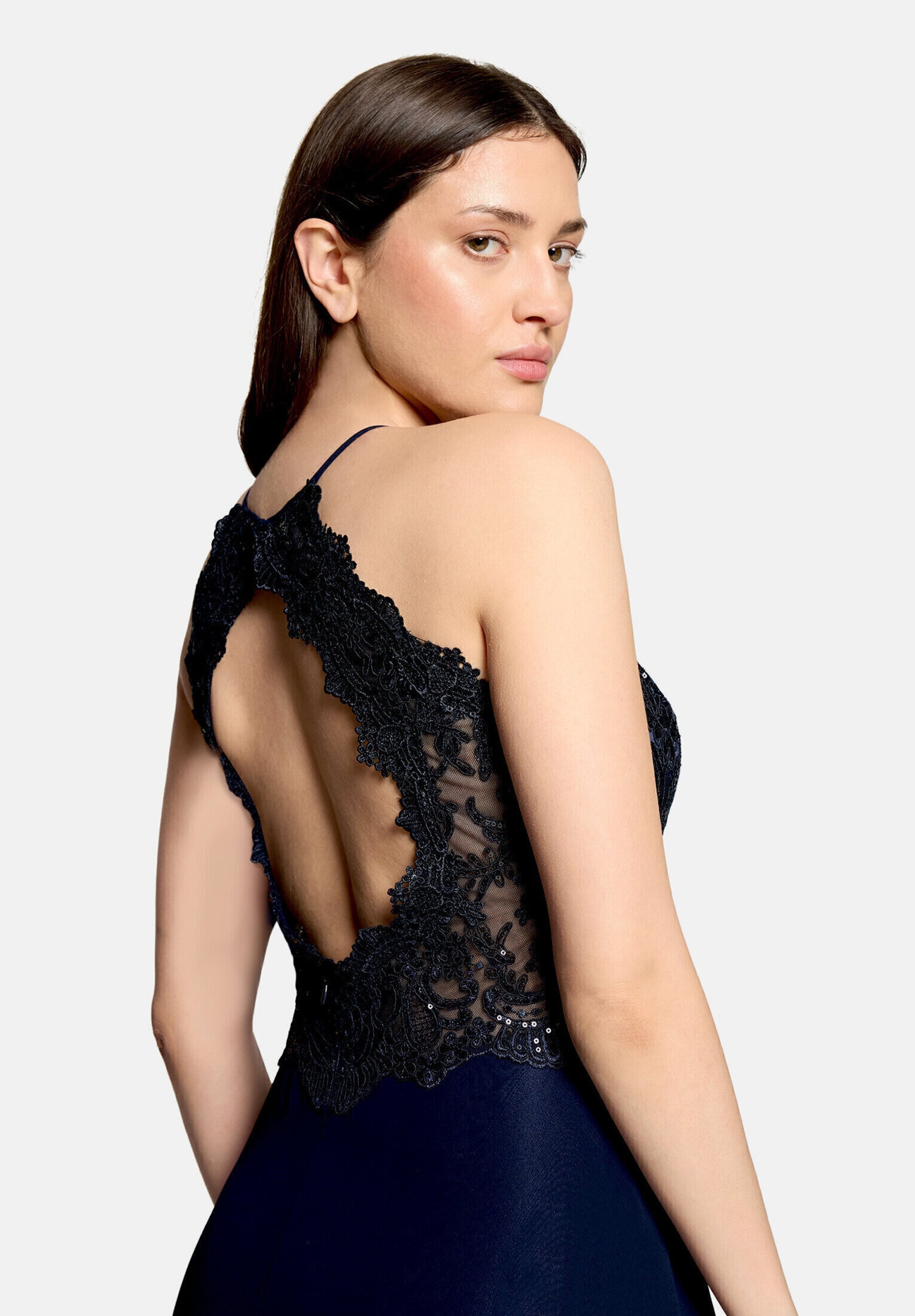 Vera Mont Abendkleid »Damen rückenfrei« Ohne Tasche Spitze