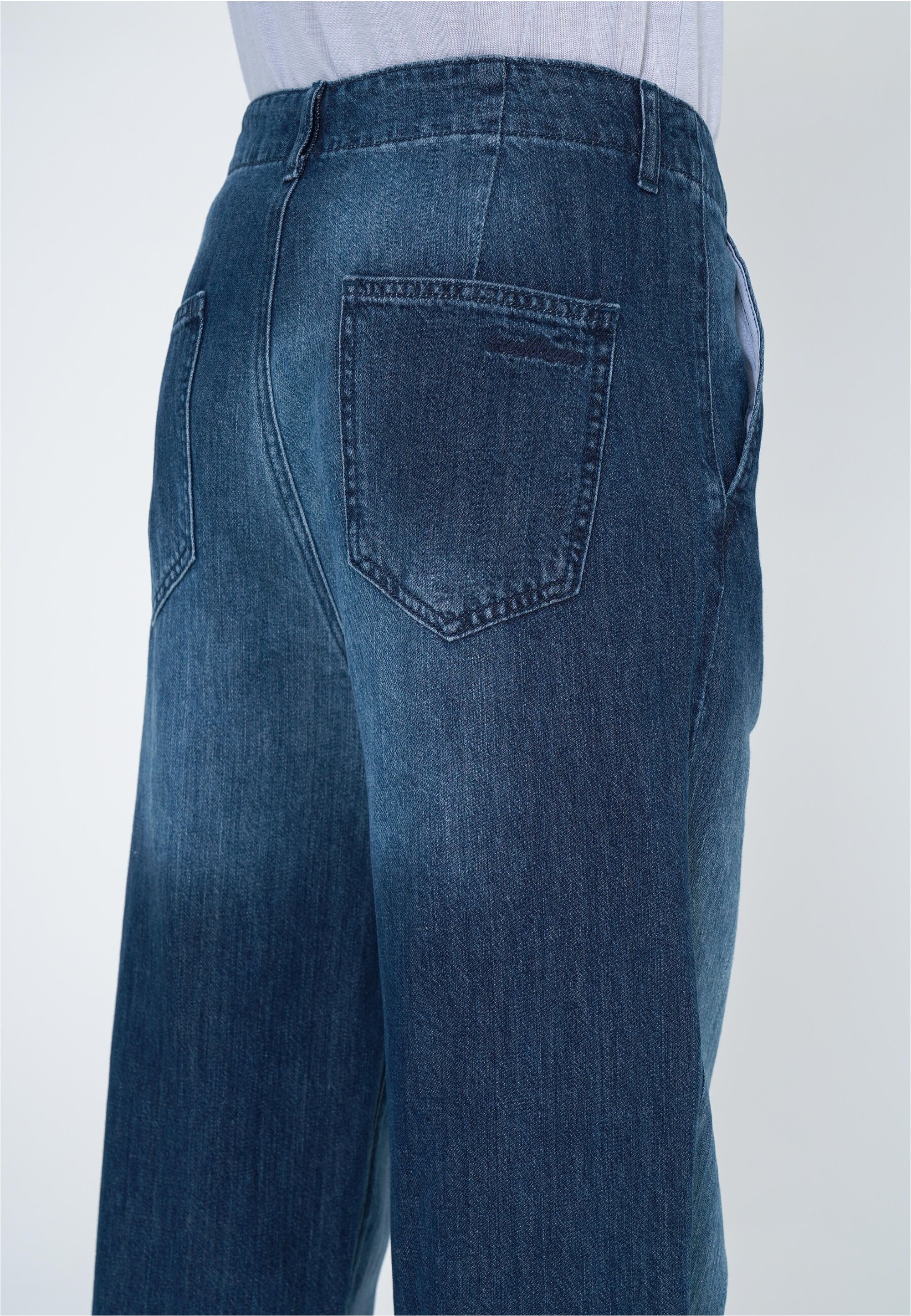 freshlions Bequeme Jeans »Claudia«, in super weicher Qualität