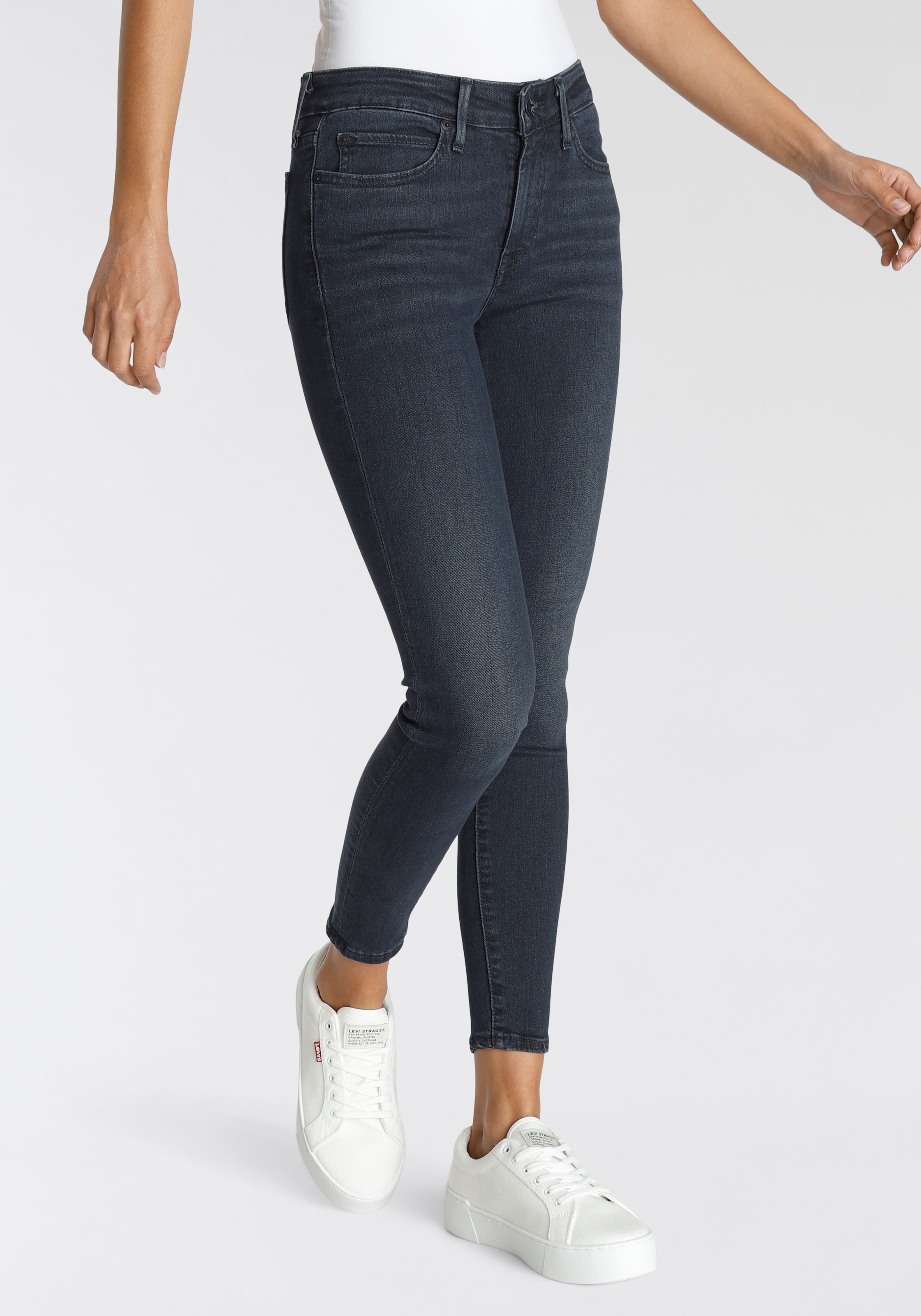 Levi's® Skinny-fit-Jeans »711 Skinny«, mit niedrigem Bund