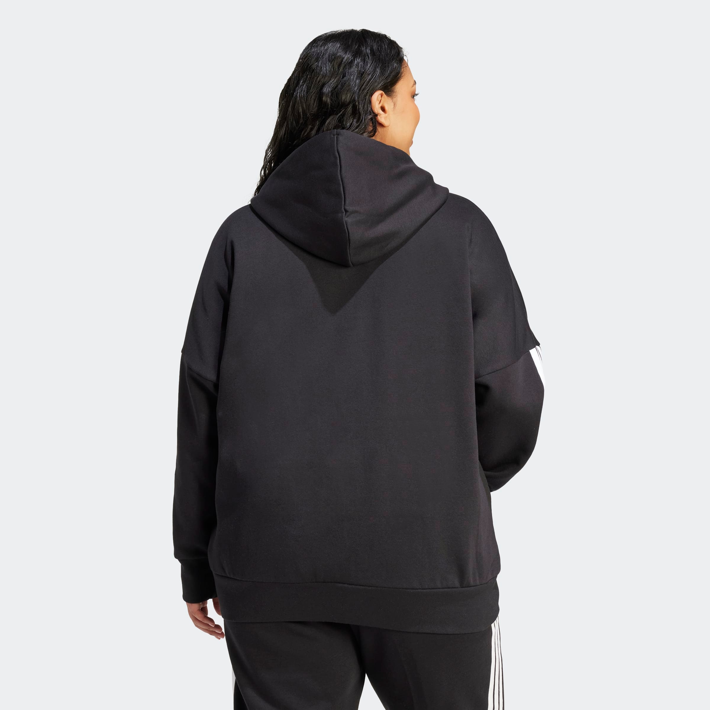 adidas Sportswear Kapuzensweatjacke »ESSENTIALS 3-STREIFEN FULL-ZIP FLEECE (GROSSE GRÖSSEN)« mit Kapuze, in normaler Länge