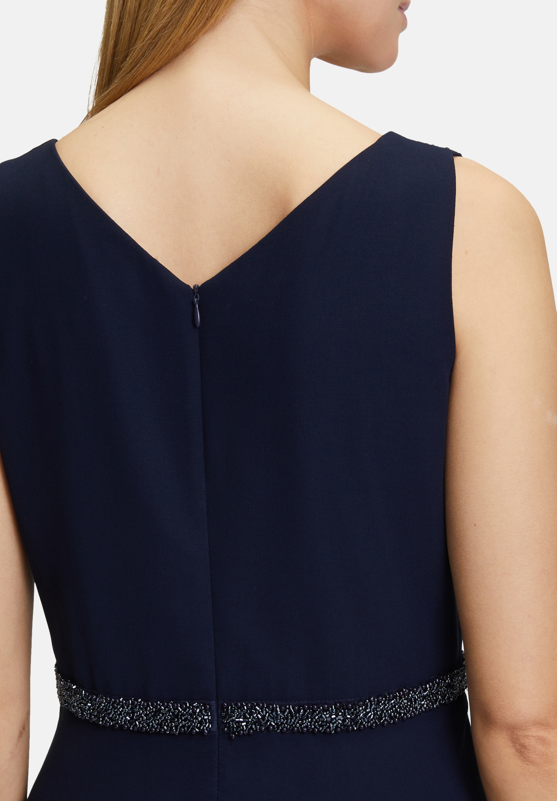 Vera Mont Abendkleid »Vera Mont Abendkleid mit Plissee«, Dekoelemente