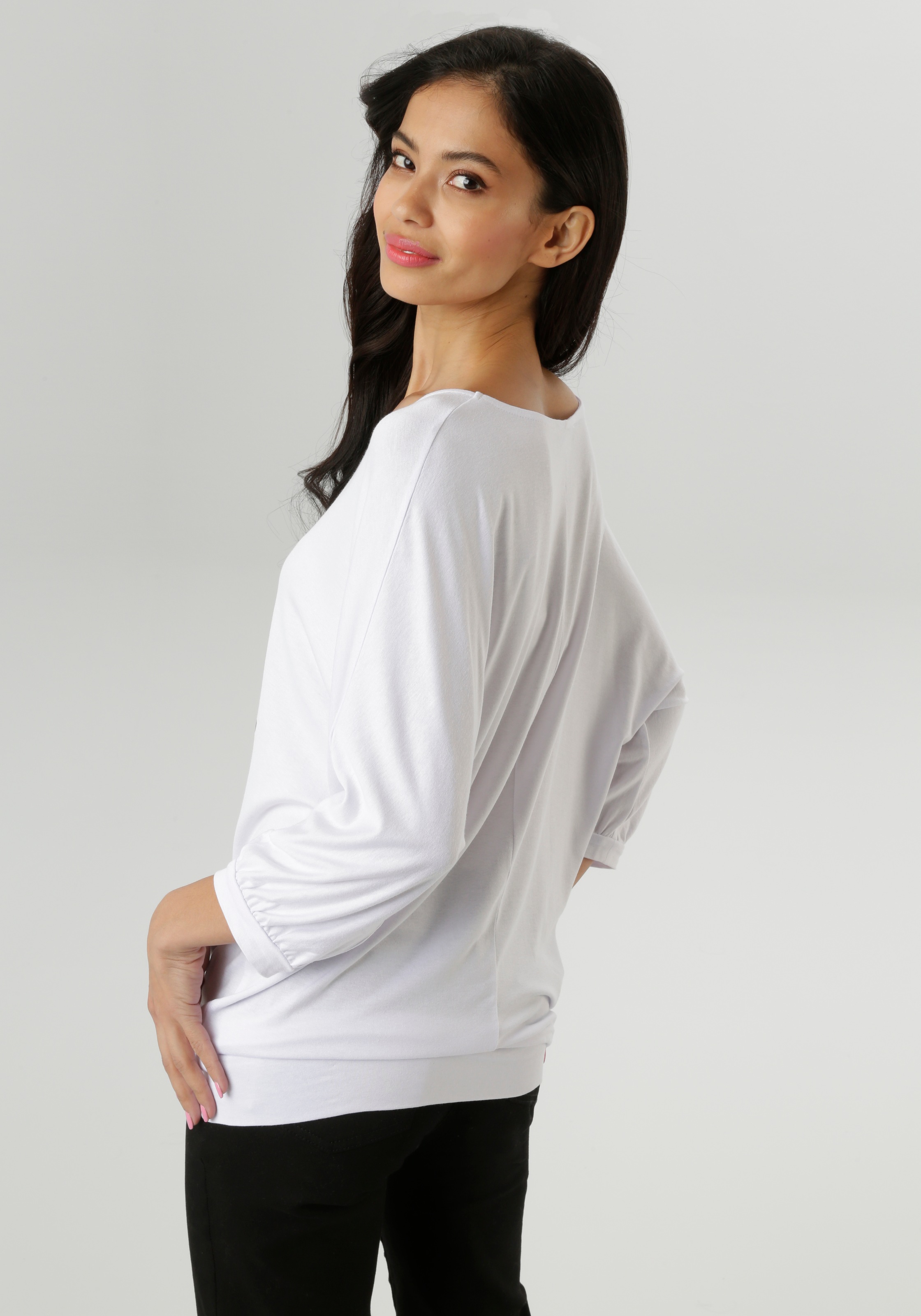 Aniston SELECTED 3/4-Arm-Shirt, mit femininen Druck und Statement-Schriftzu günstig online kaufen