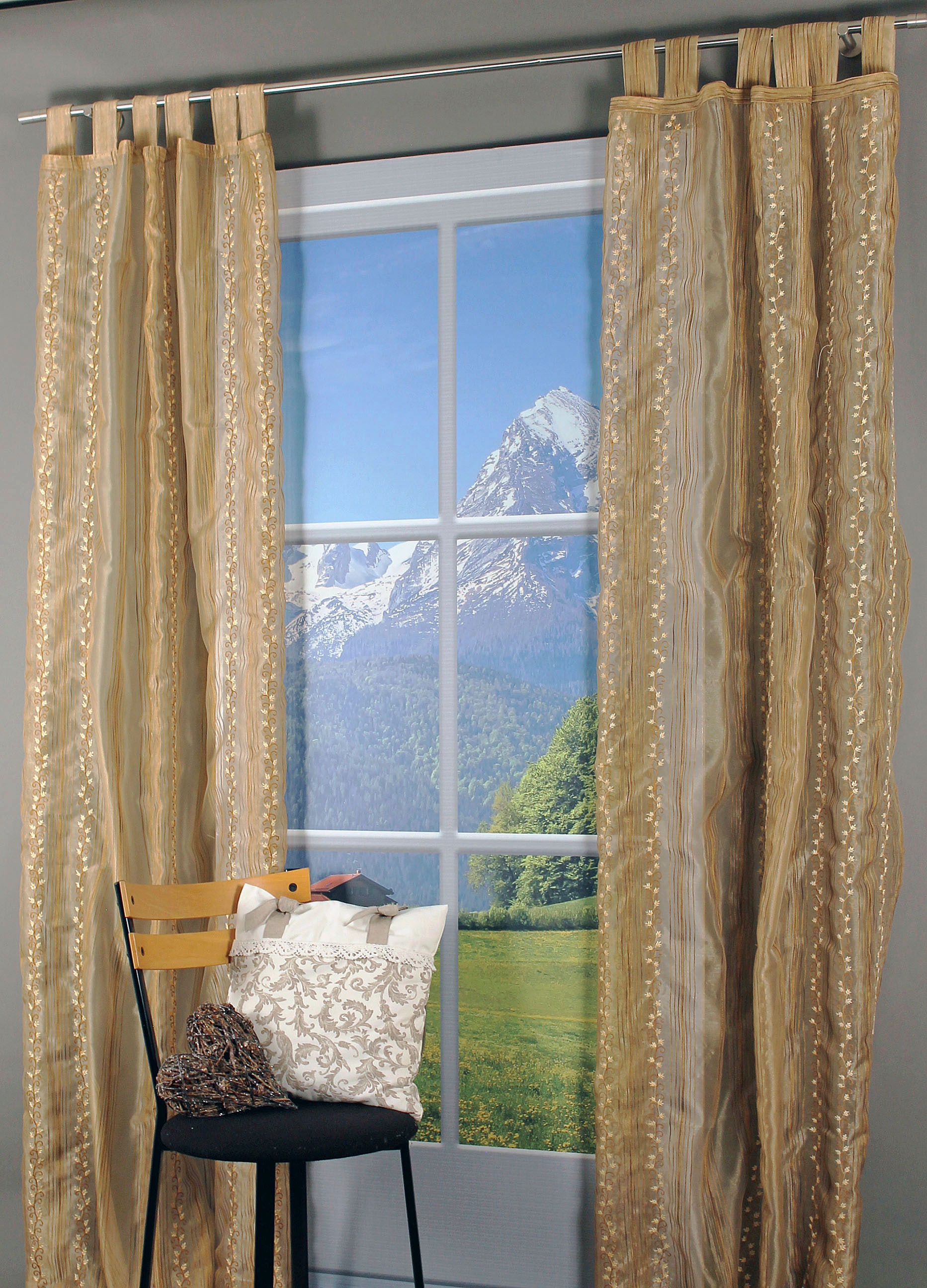 HOSSNER - ART OF HOME DECO Gardine »Spilauersee«, (1 St.), Schlaufenschal mit toller Stickerei