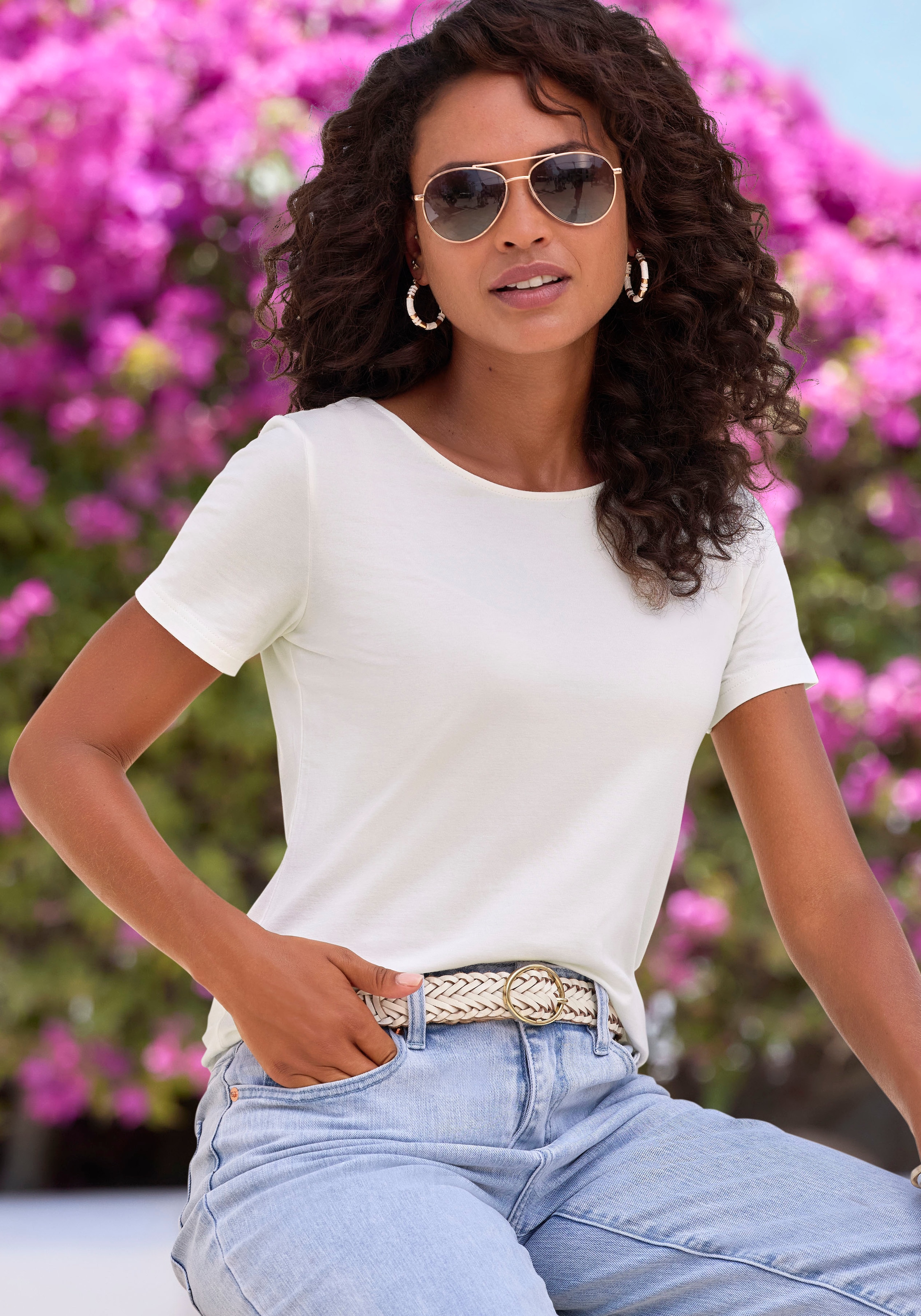 LASCANA T-Shirt »mit Rundhals-Ausschnitt«, (2er-Pack), aus elastischer Baumwoll-Modal-Qualität