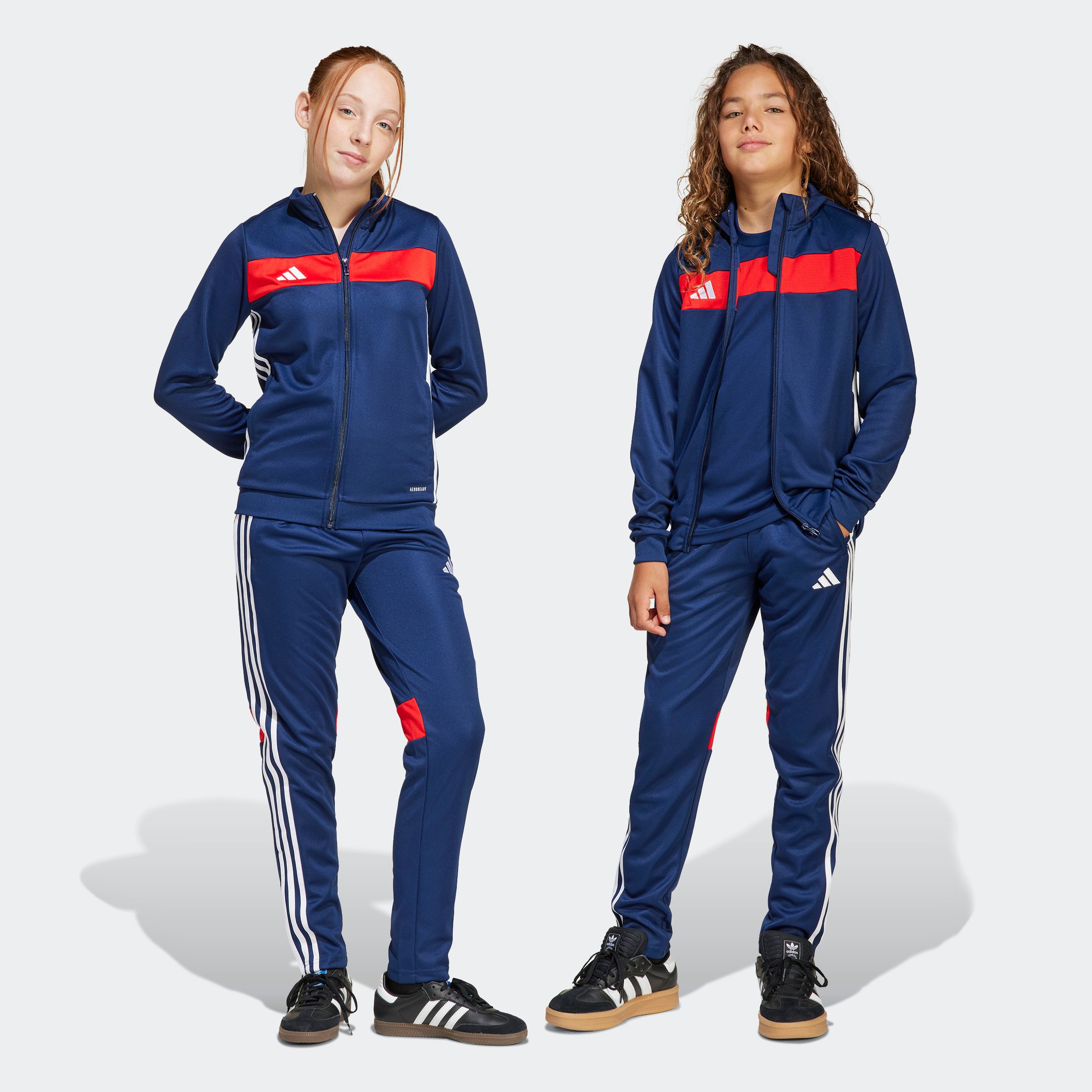 adidas Performance Trainingsanzug "TIRO 25 ESSENTIALS KIDS" 2 Stk. für Kinder, mit 2 Teilen, aus Polyester
