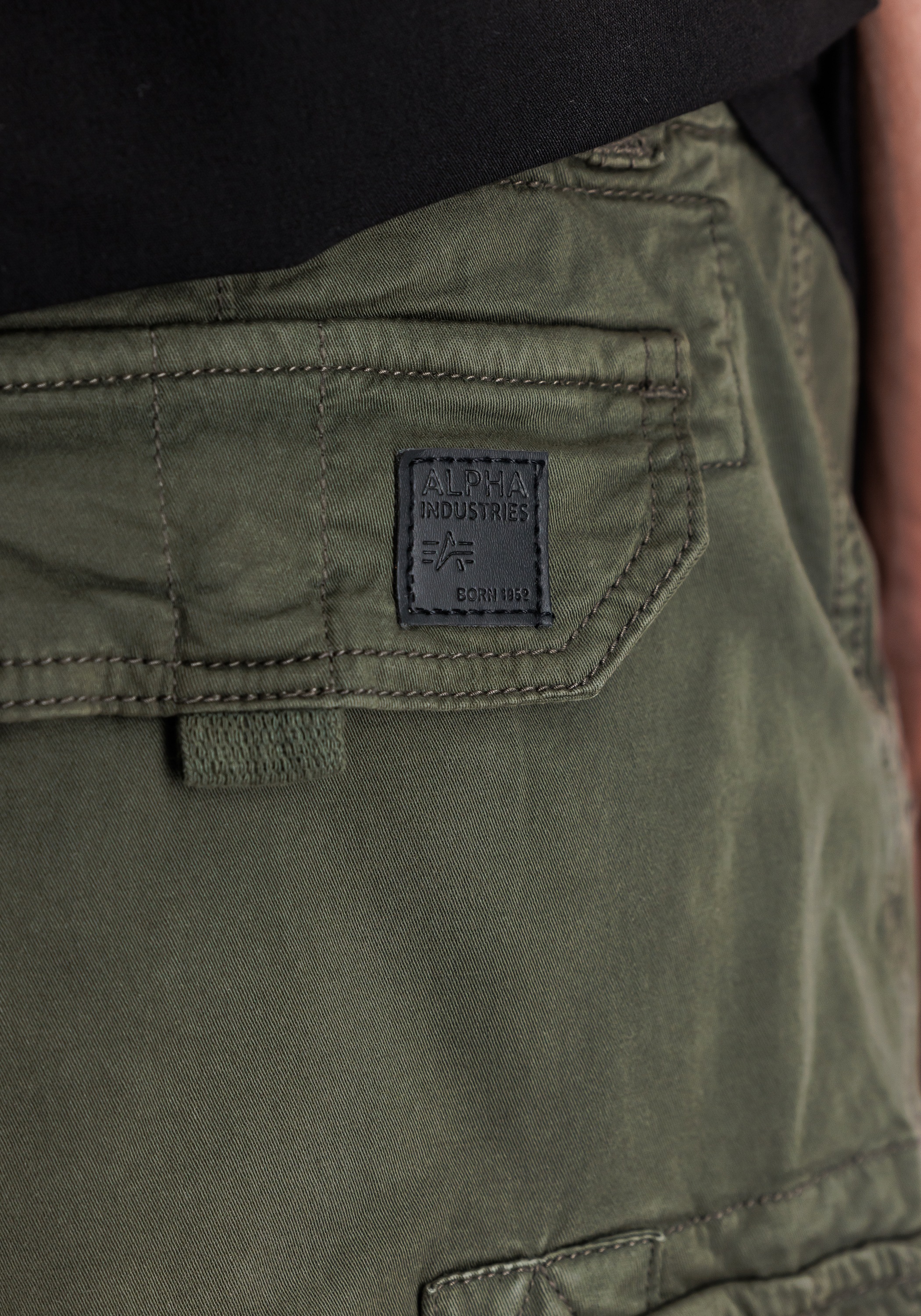 Alpha Industries Shorts »Crew Short Patch«