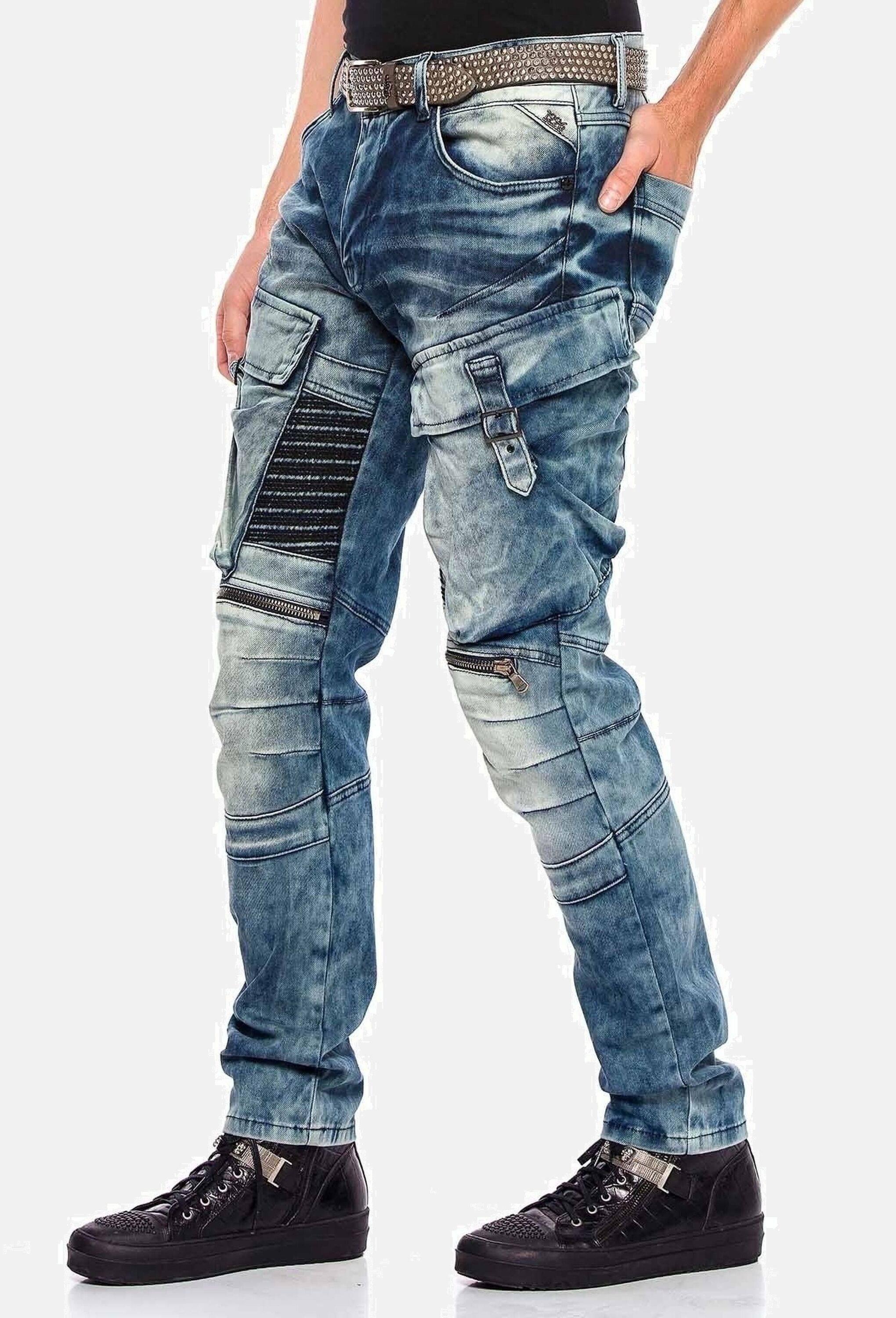 Cipo & Baxx Cargojeans »Cipo & Baxx Jeans« im Used-Look, CD-523