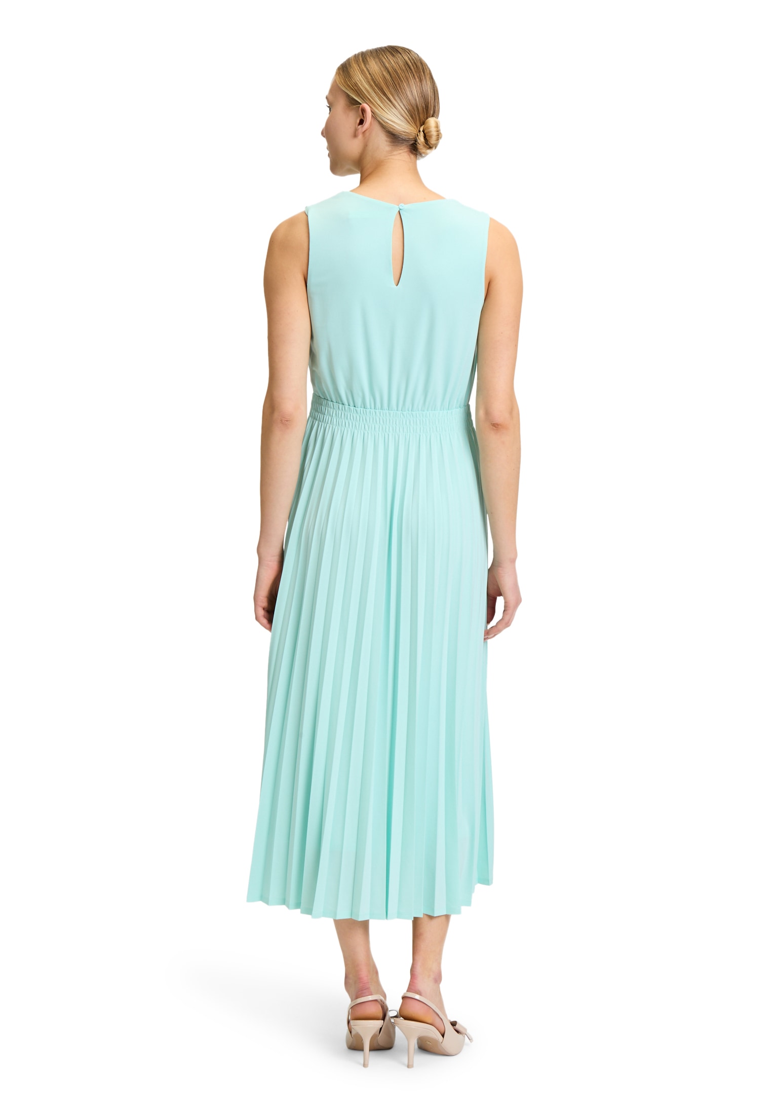Betty&Co Plisseekleid »Betty & Co Plisseekleid ohne Arm«, Plissee