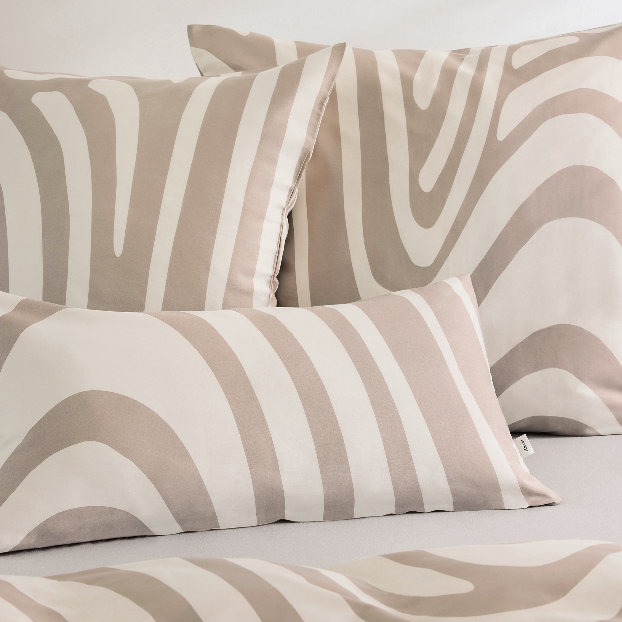 s.Oliver Bettwäsche »Satinbettwäsche s.Oliver«, im angesagten Trenddesign