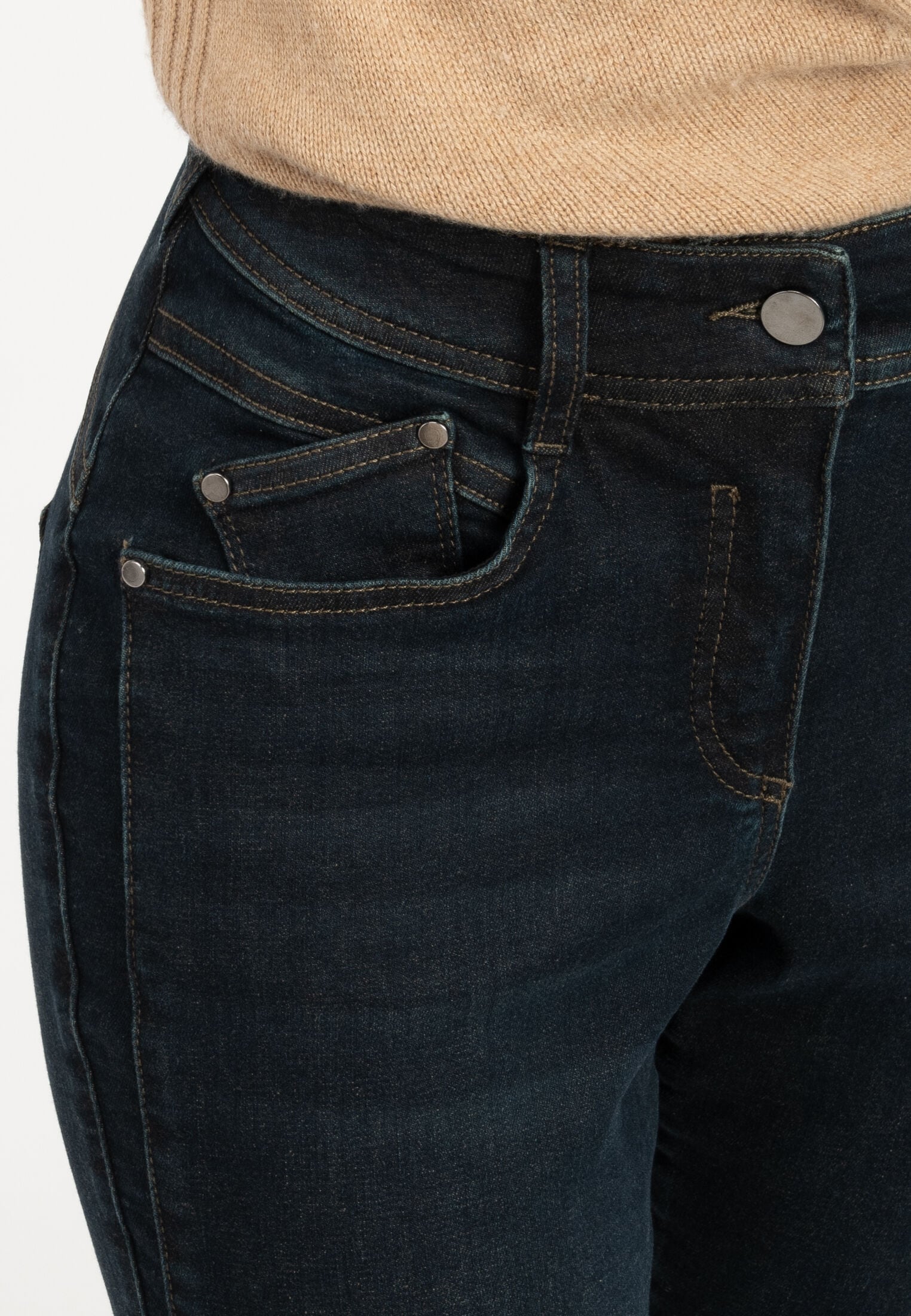 Recover Pants 5-Pocket-Jeans »DARLIN«, mit ausgefallener Nahtführung