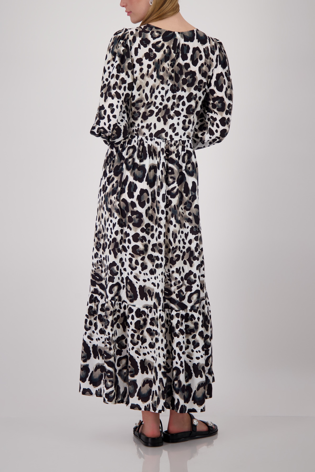 Monari Maxikleid »Kleid Leodruck allover« Ohne Tasche Regular fit mit Leomuster