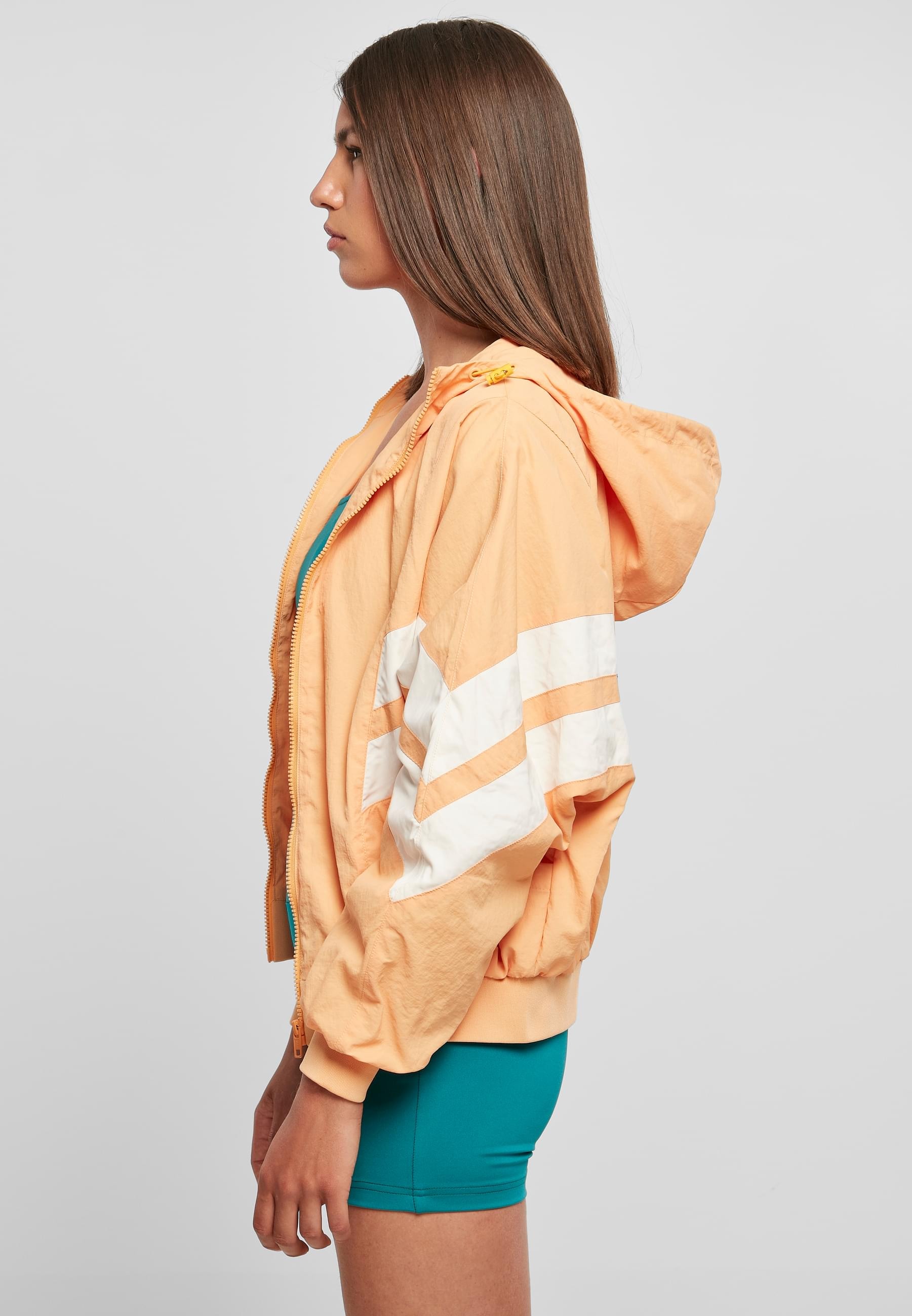 URBAN CLASSICS Allwetterjacke »Urban Classics Damen Ladies Crinkle Batwing Jacket«, (1 St.), mit Kapuze