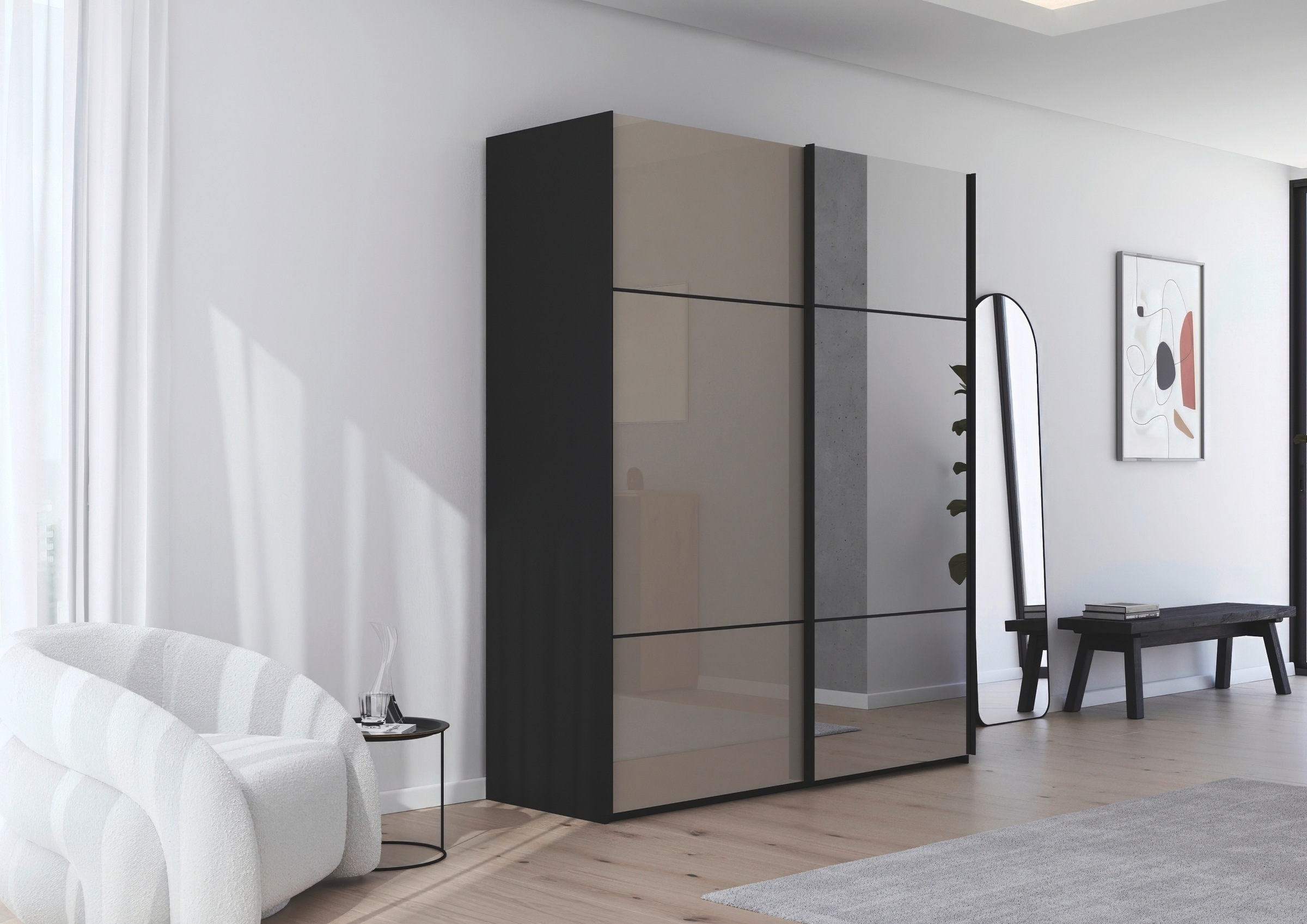 rauch Schwebetürenschrank »Kleiderschrank Schrank Garderobe Schlafzimmerschrank SCALE-TRIO«, edle dreigeteilte Front mit 2 Zierleisten Spiegel/Glas MADE IN GERMANY