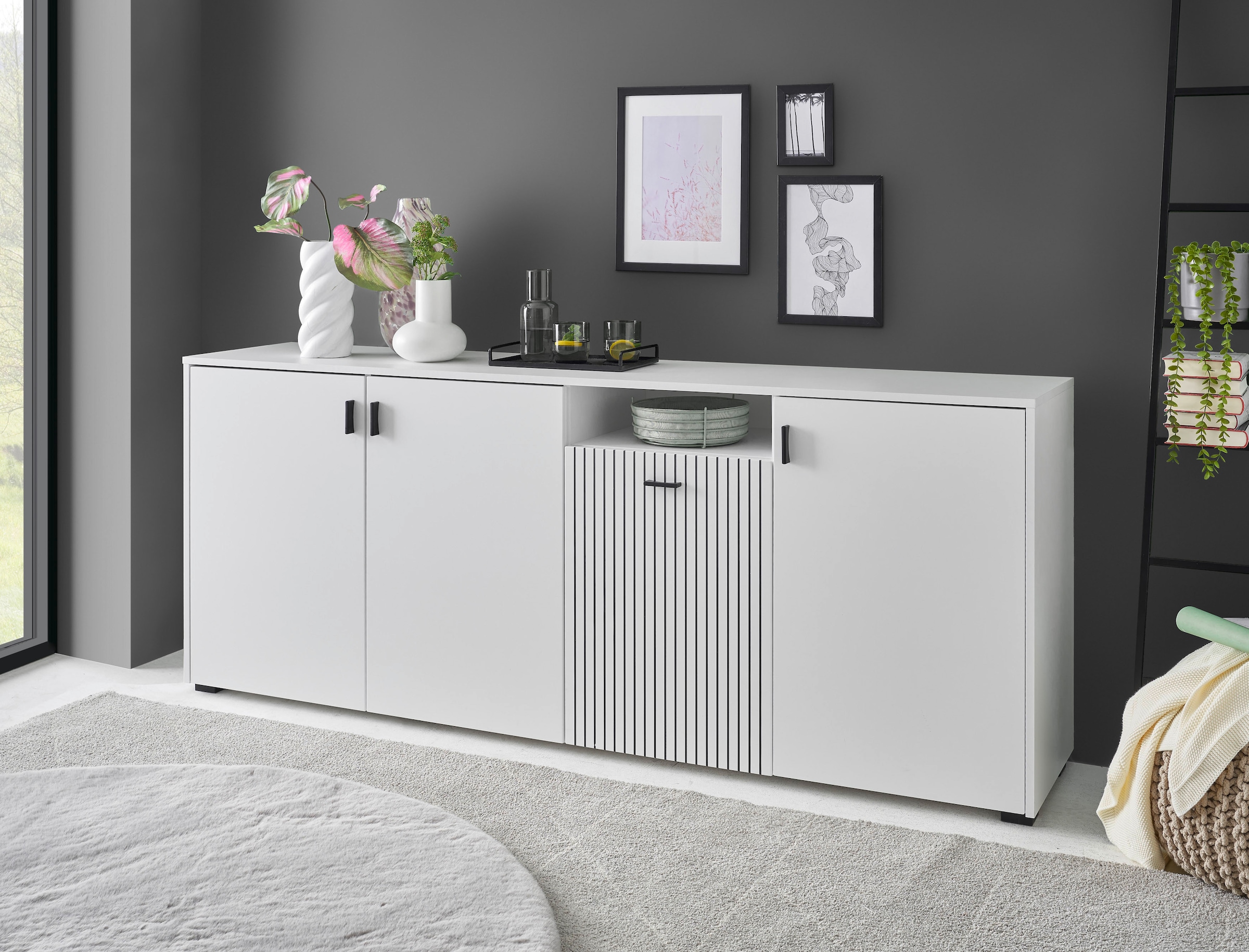 Home affaire Sideboard "Hudson" in moderner Trendfarbe, Griffe aus Metall ( günstig online kaufen