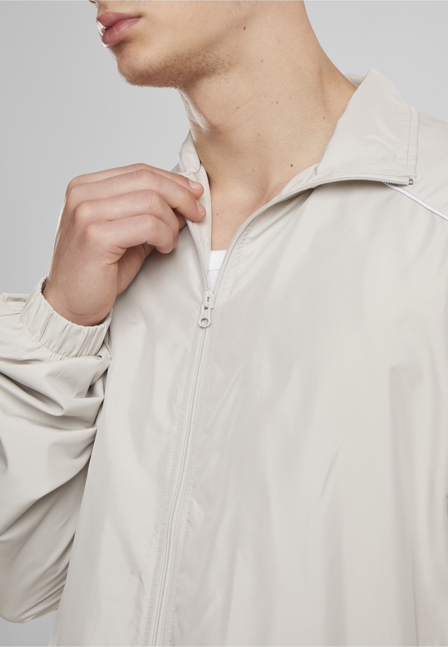 URBAN CLASSICS Trainingsjacke »Urban Classics Piped Panel Trackjacket« 1 Stk. tlg. ohne Kapuze
