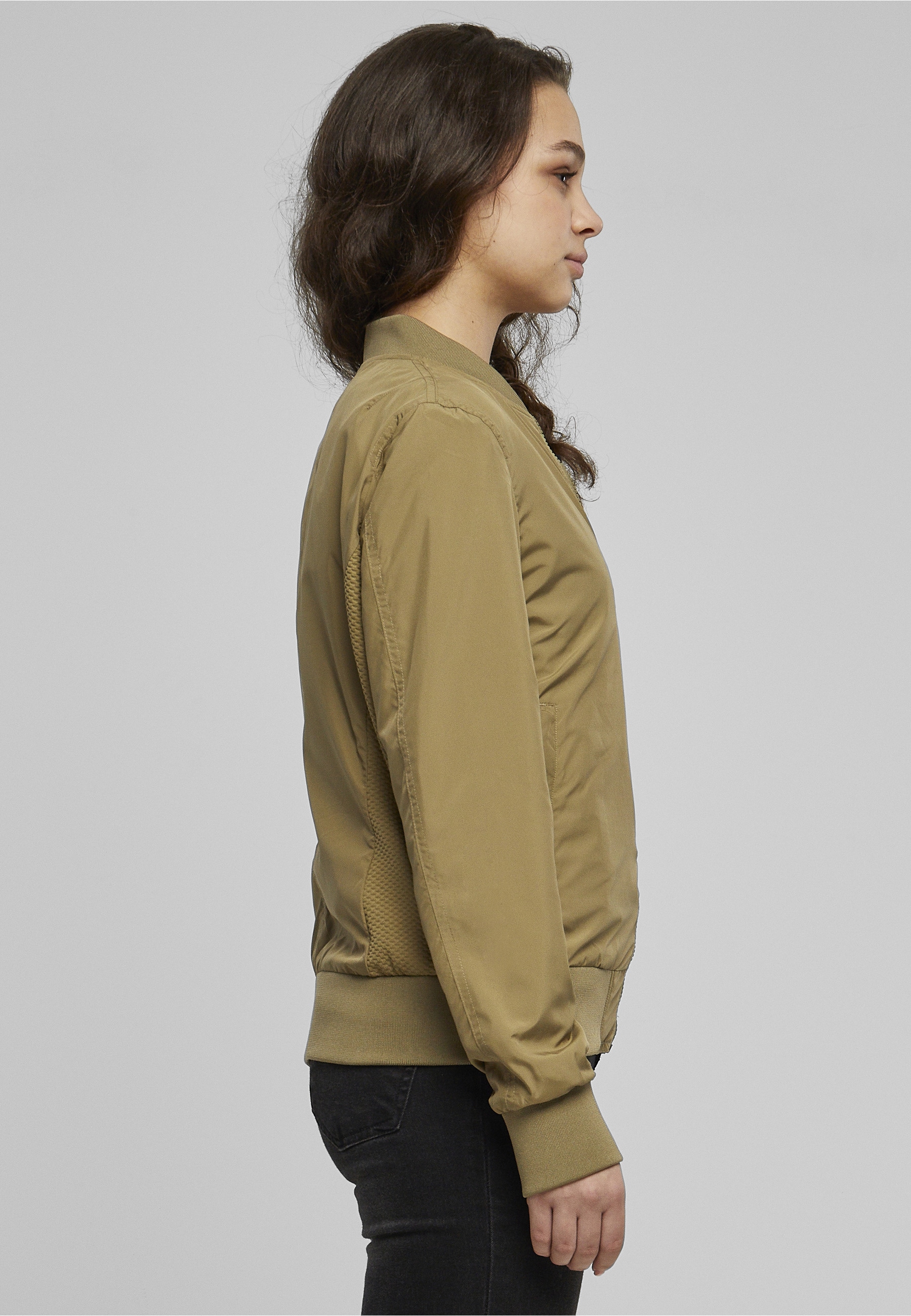 URBAN CLASSICS Allwetterjacke »Urban Classics Damen Ladies Light Bomber Jacket« 1 Stk. tlg. ohne Kapuze