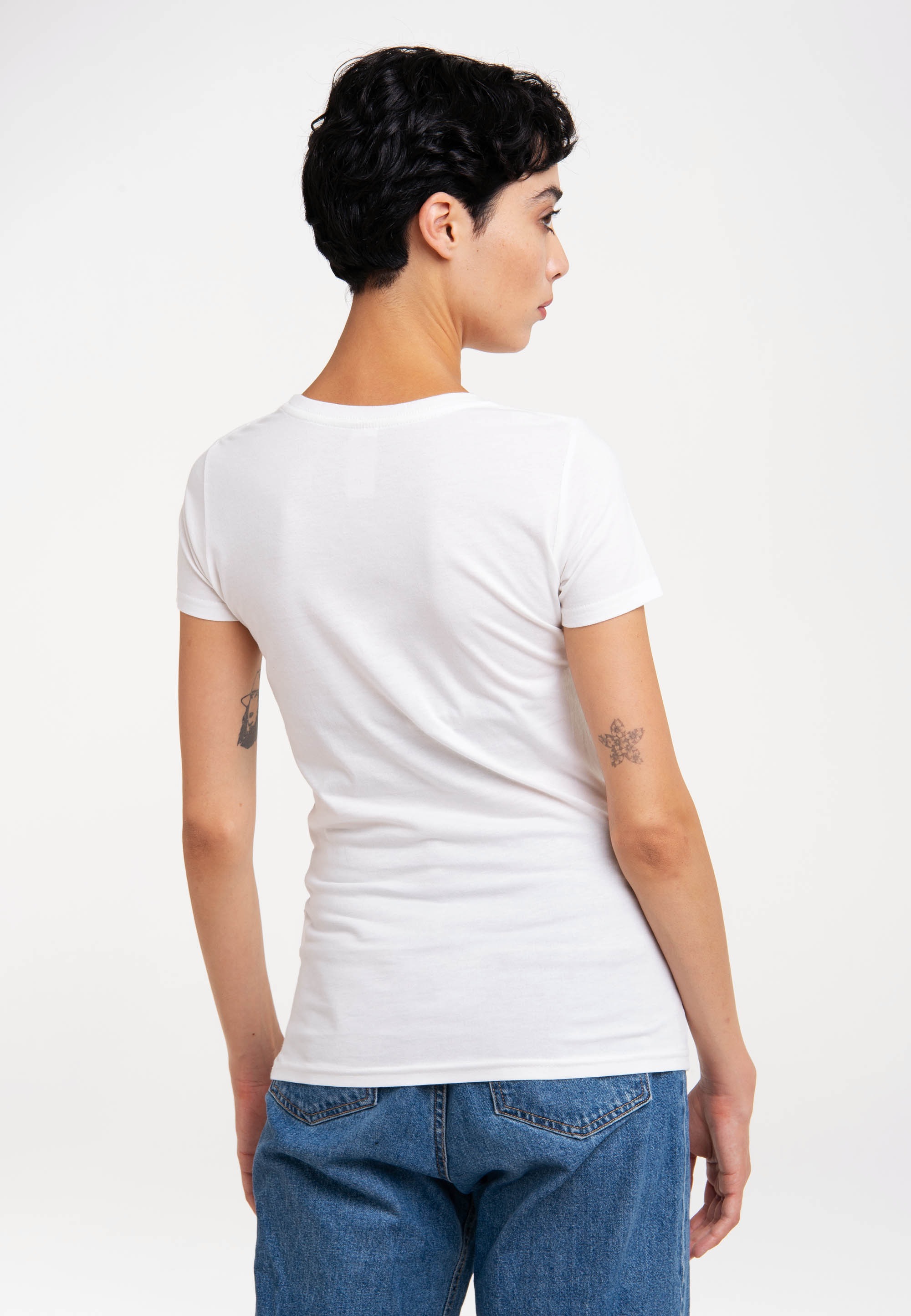 LOGOSHIRT T-Shirt »This Girl Can Shop«, mit witzigem Statement-Print