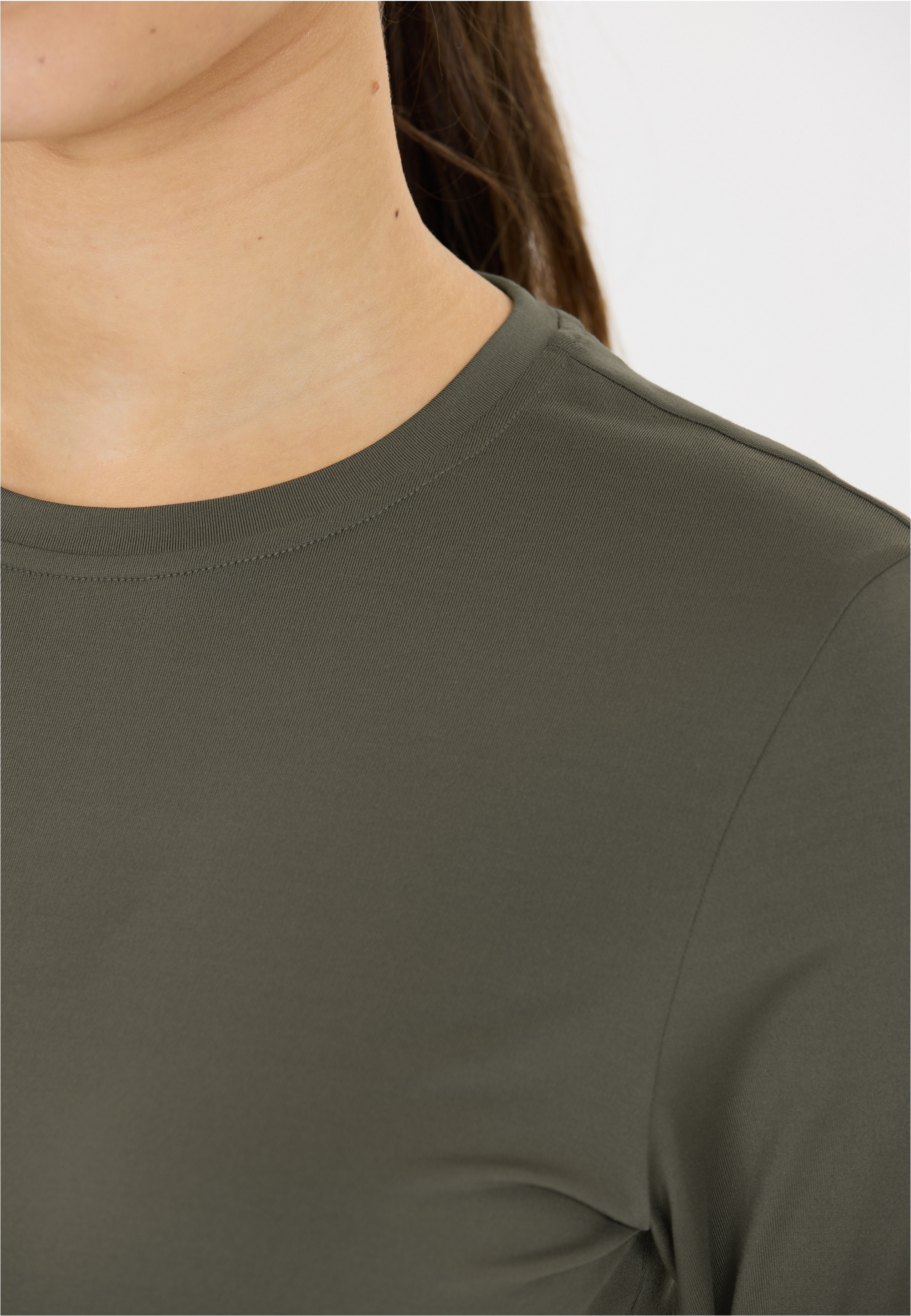 ATHLECIA Langarmshirt »Almi«, mit feuchtigkeitsregulierender Funktion