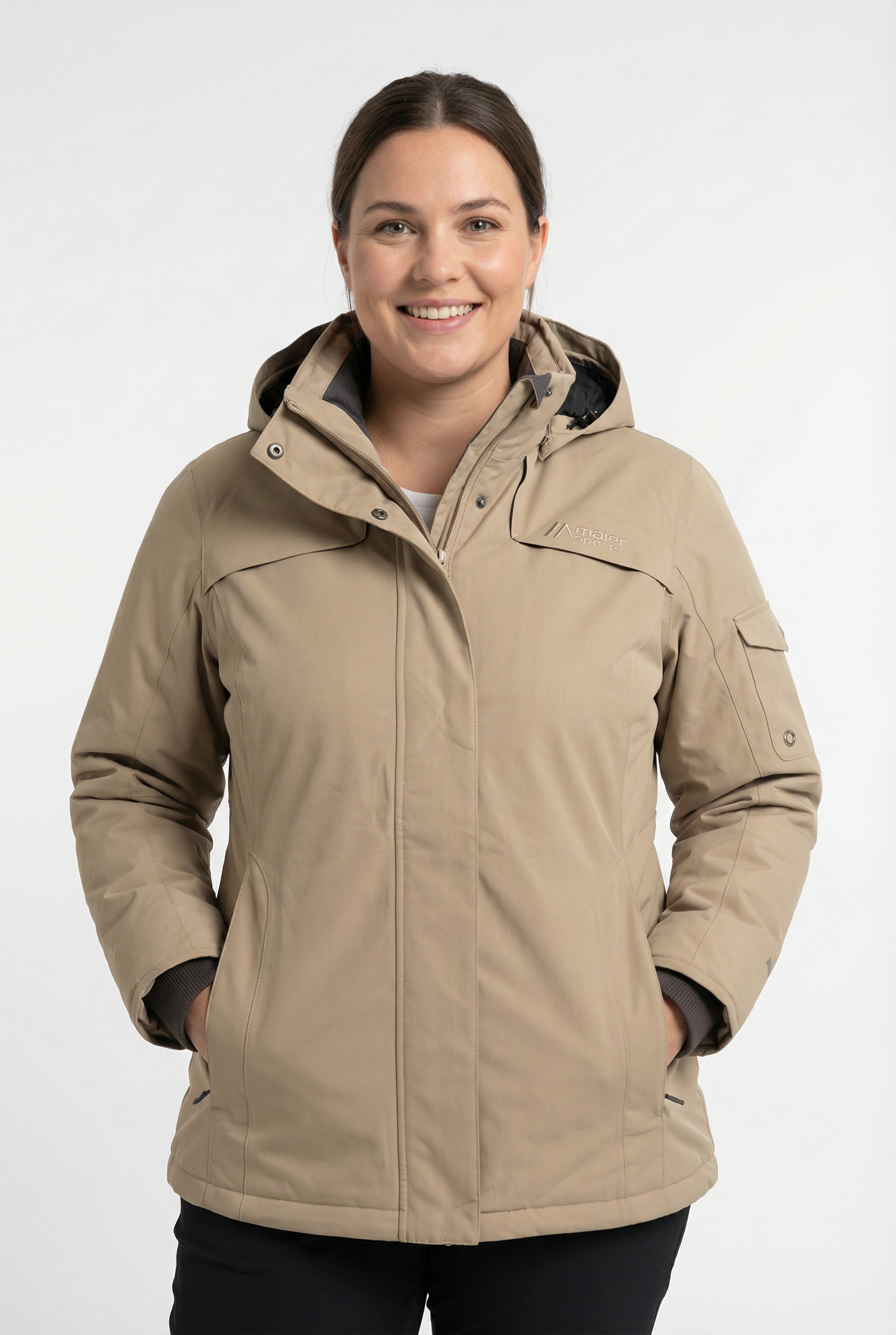 Maier Sports Winterjacke "TAMI" mit Kapuze mit verdecktem Reißverschluss, wasserdicht, winddicht, atmungsaktiv