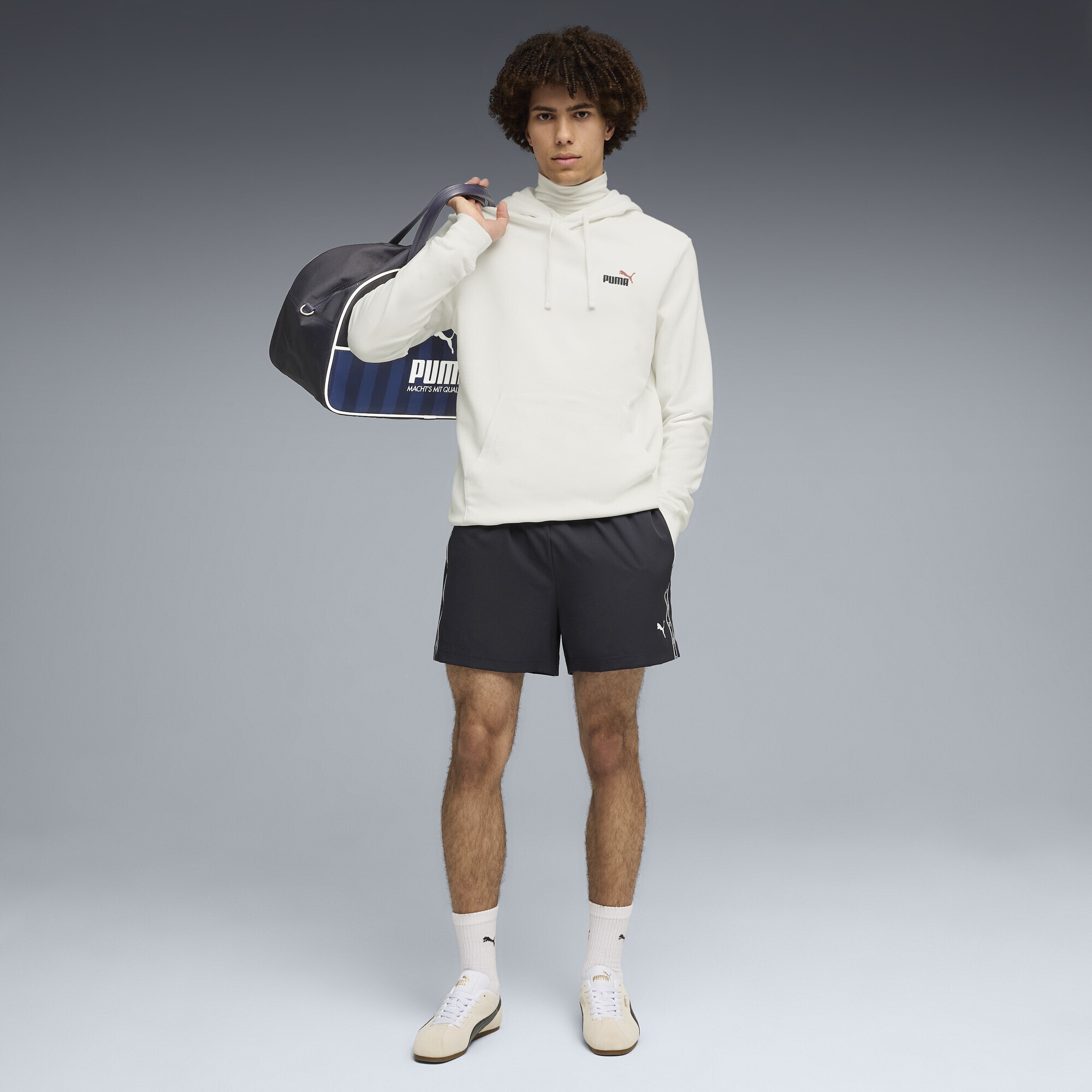 PUMA Shorts »Essentials Tape 5" Gewebte Shorts Herren«