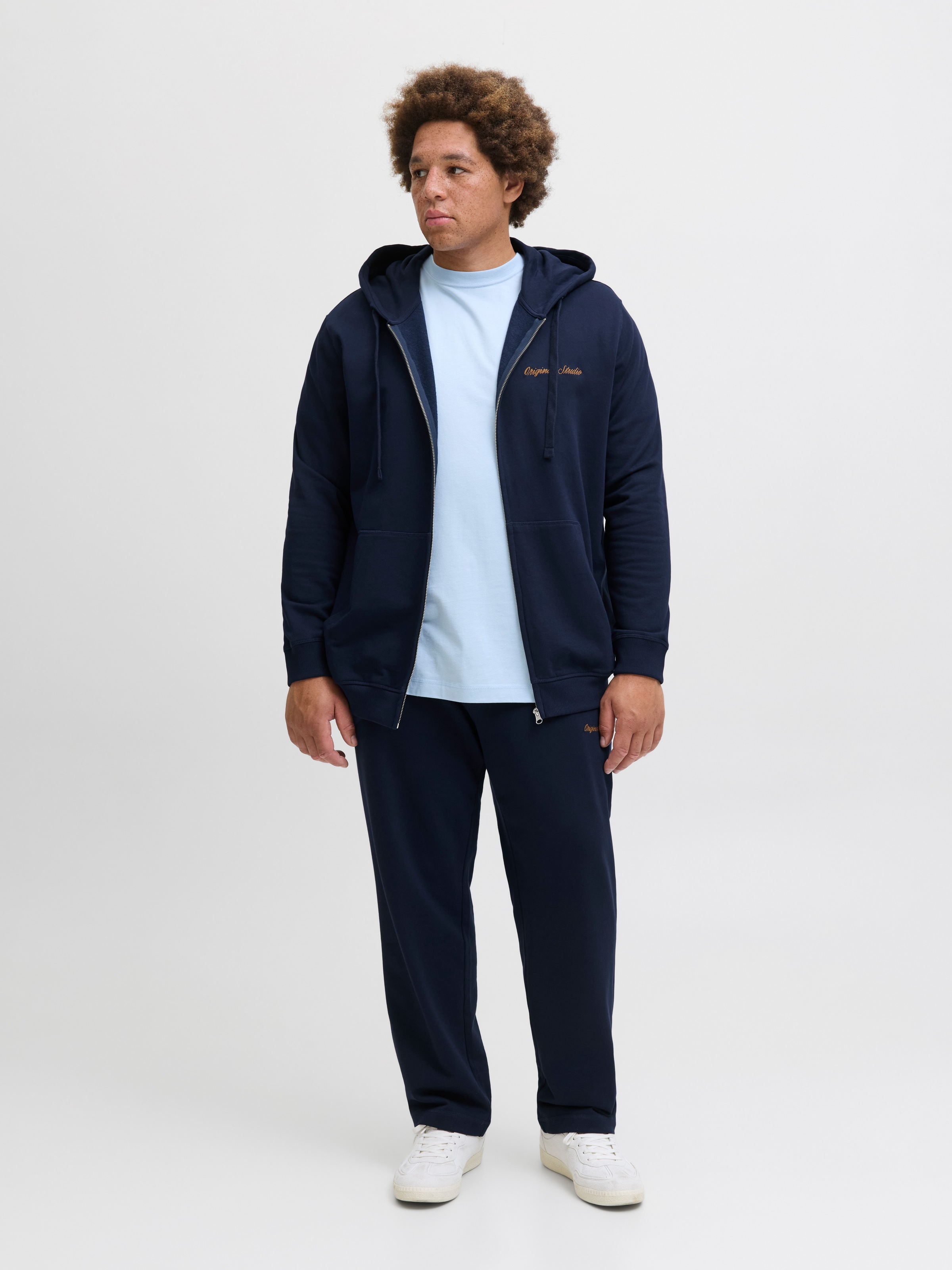 Thumbnail - Jack & Jones PlusSize Kapuzensweatshirt "JORNORREBRO EMB SWEAT ZIP HOOD PLS"
