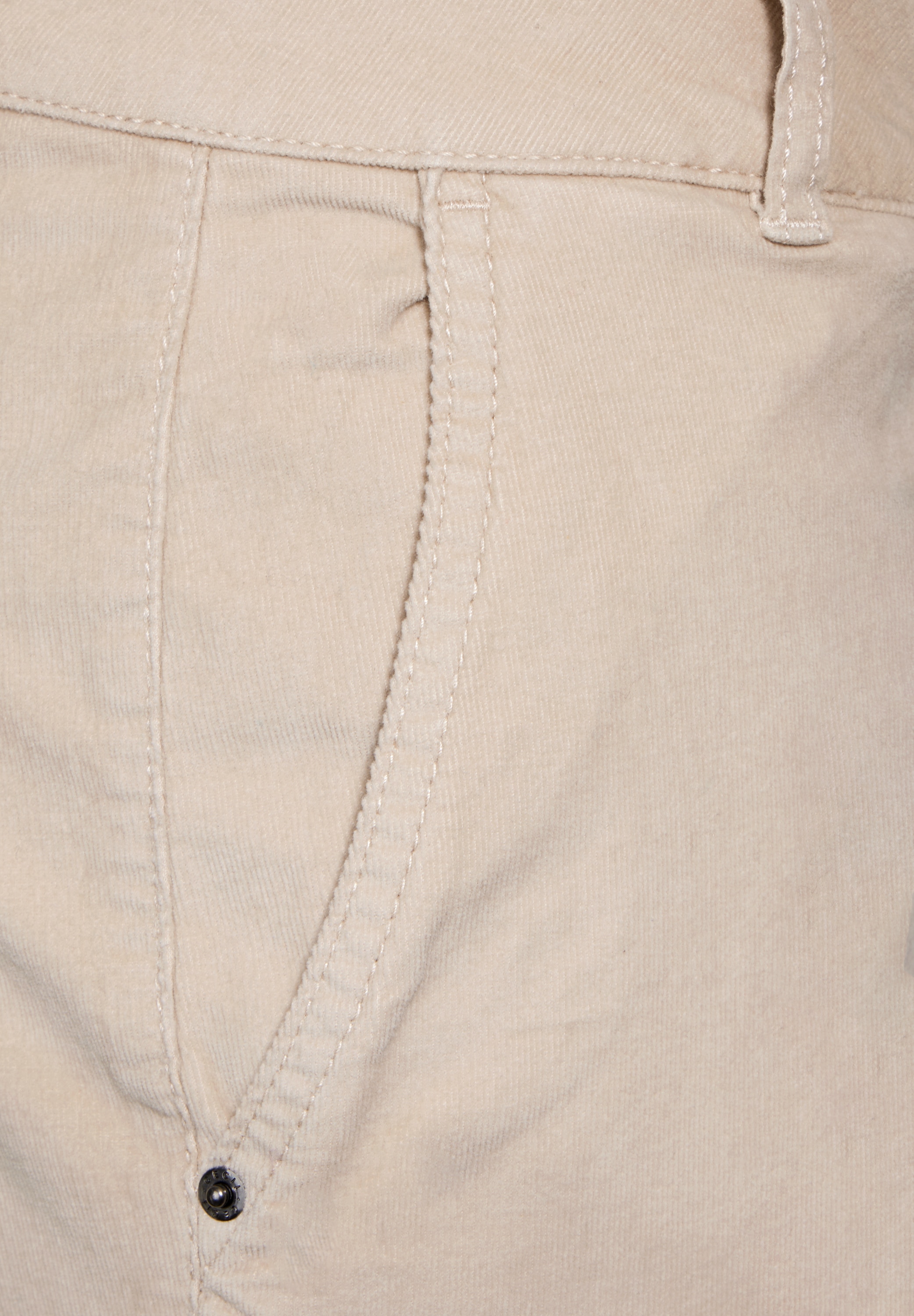 Cecil Cordhose, in 4-Pocket-Form