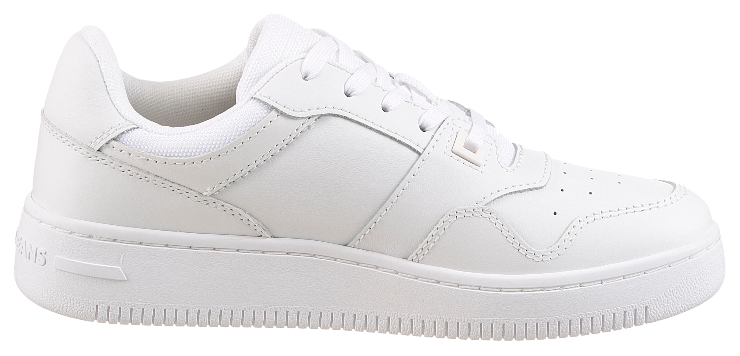 Tommy Jeans Plateausneaker »TJW RETRO BASKET«, Freizeitschuh, Halbschuh, Schnürer mit seitlicher Logoflagge