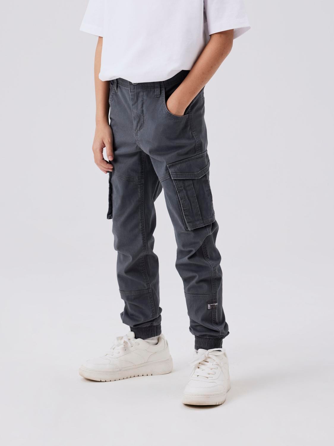 Name It Cargohose "NKMRYAN – für Jungen mit verstellbarem Bund und Stretchkomfort" unifarben, casual, regular fit, Twill