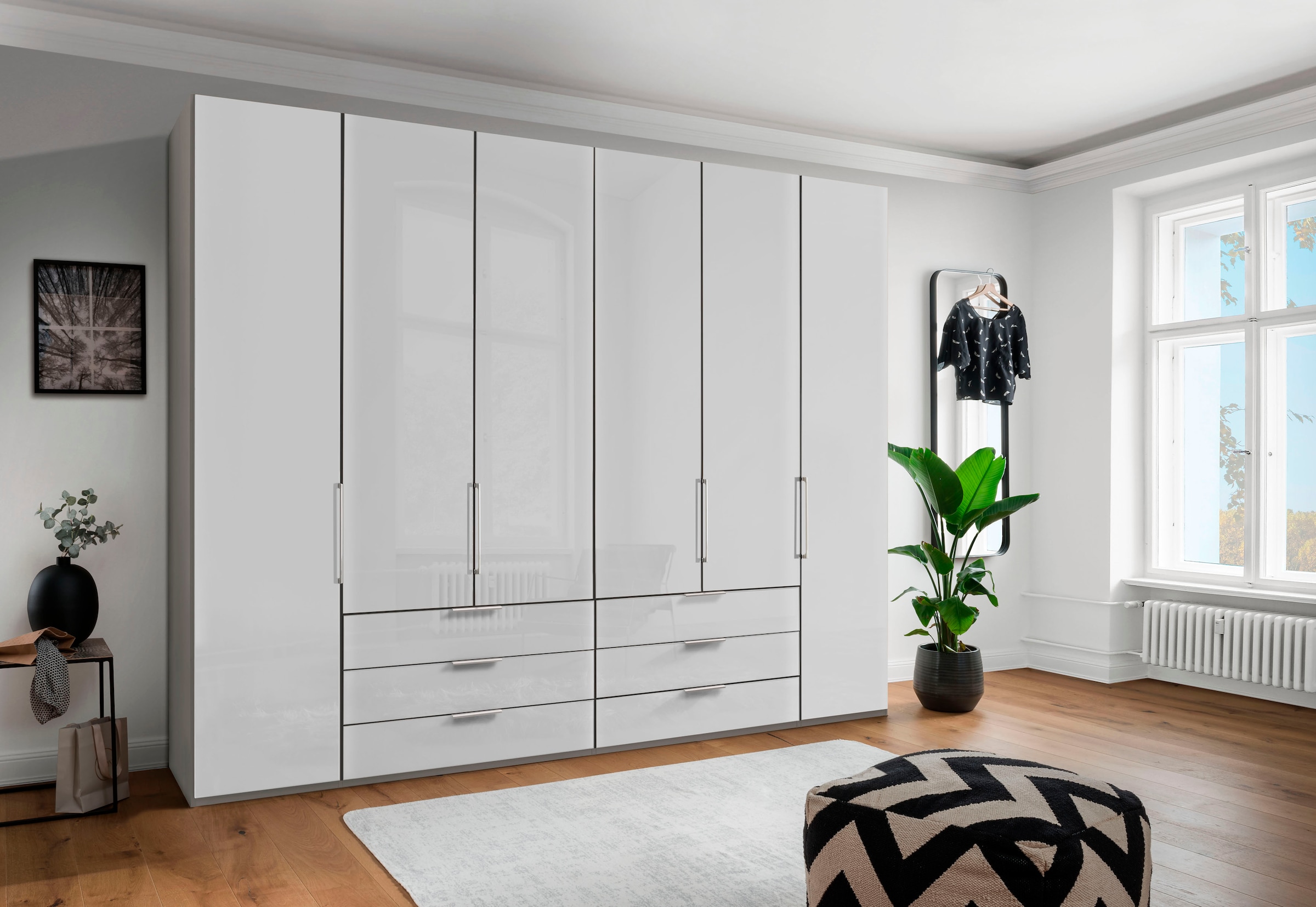 WIEMANN Kleiderschrank "Monaco" mit Glasfront sowie hochwertige Beschläge inkl. Dämpfung