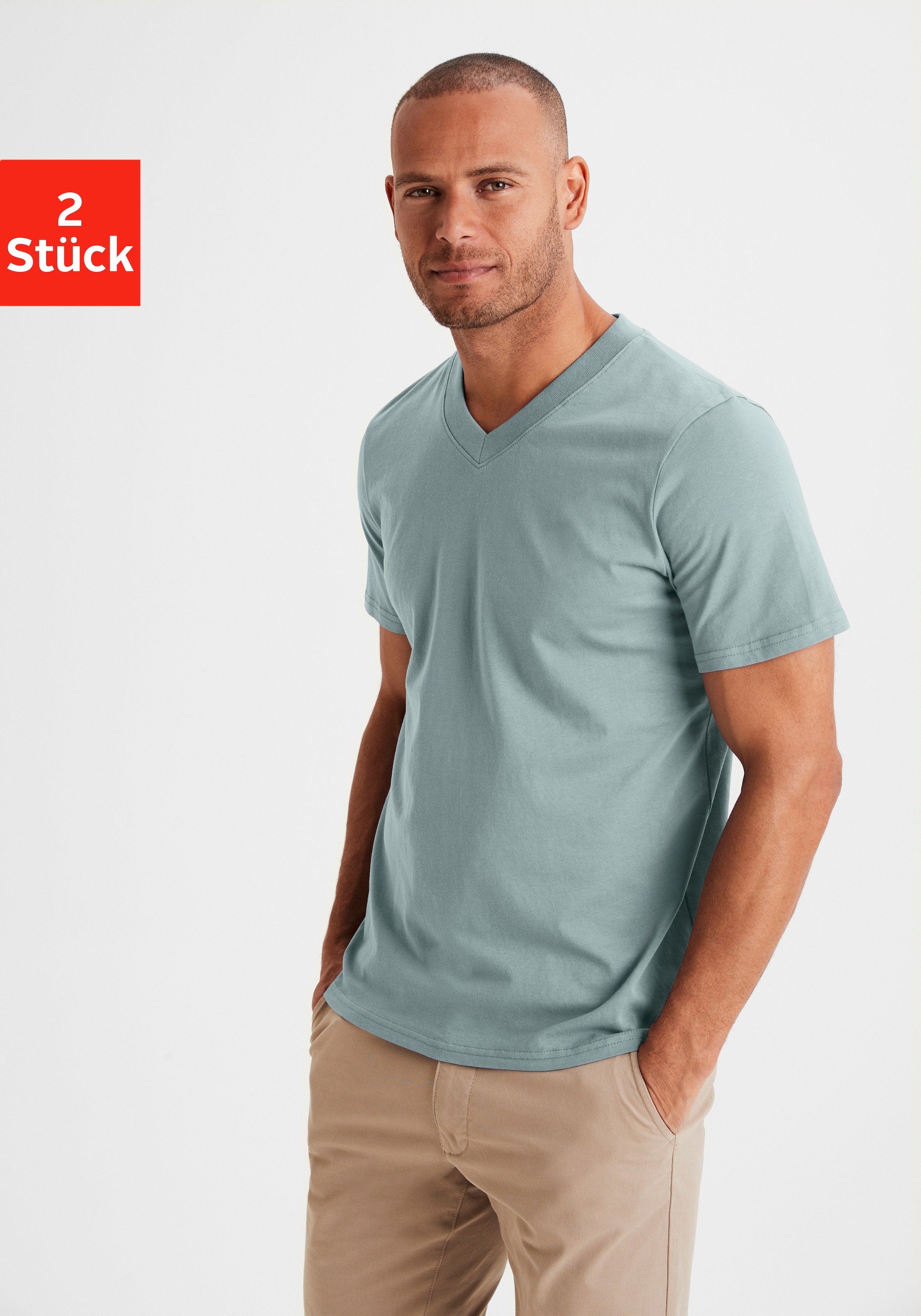 KangaROOS V-Shirt "Regular Fit,", Freizeitshirt mit Kurzarm, V-Ausschnitt aus reine Baumwolle