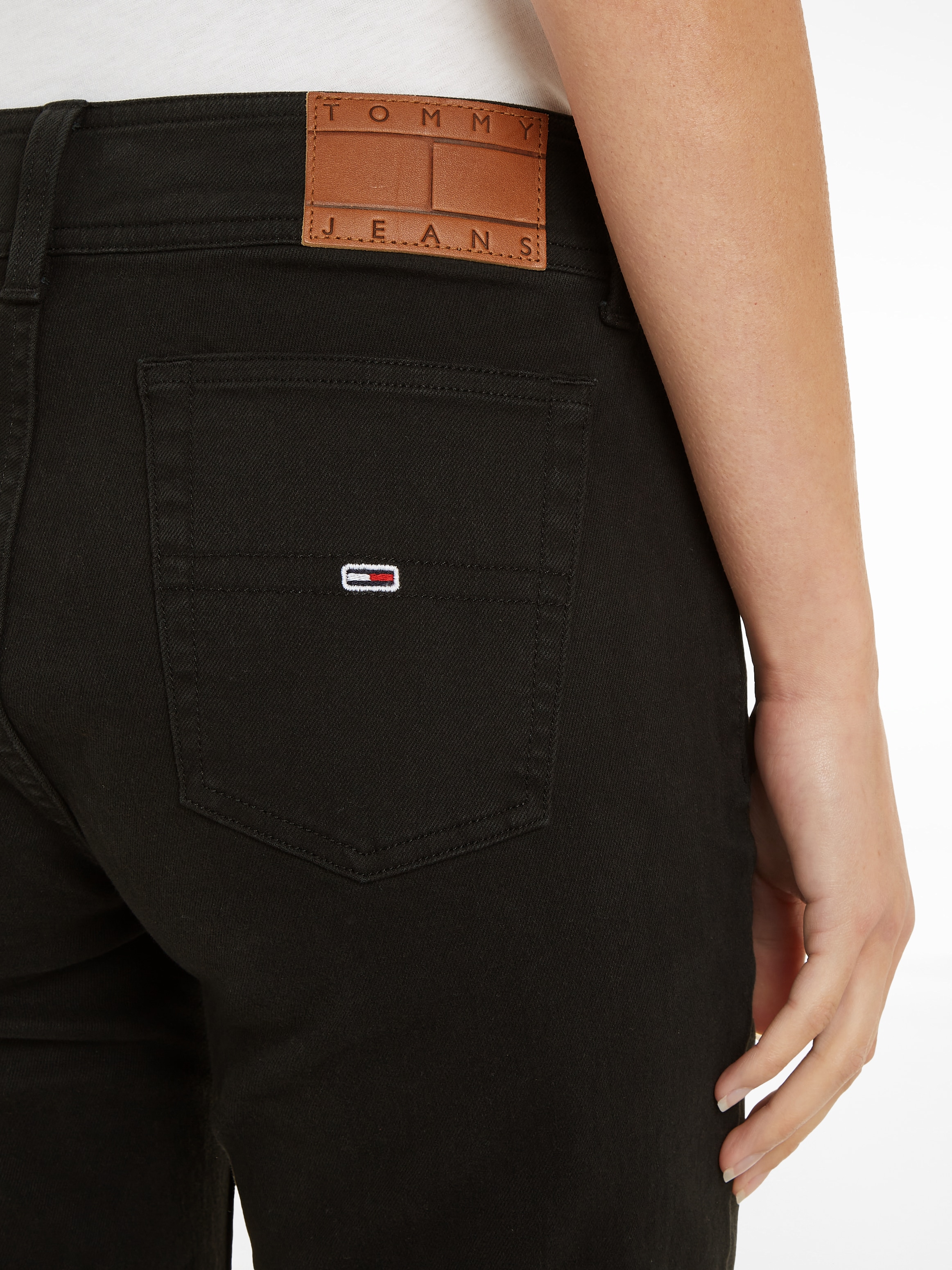 Tommy Jeans Webhose »TJW GMD LW FLARE«, im 5-Pocket-Style
