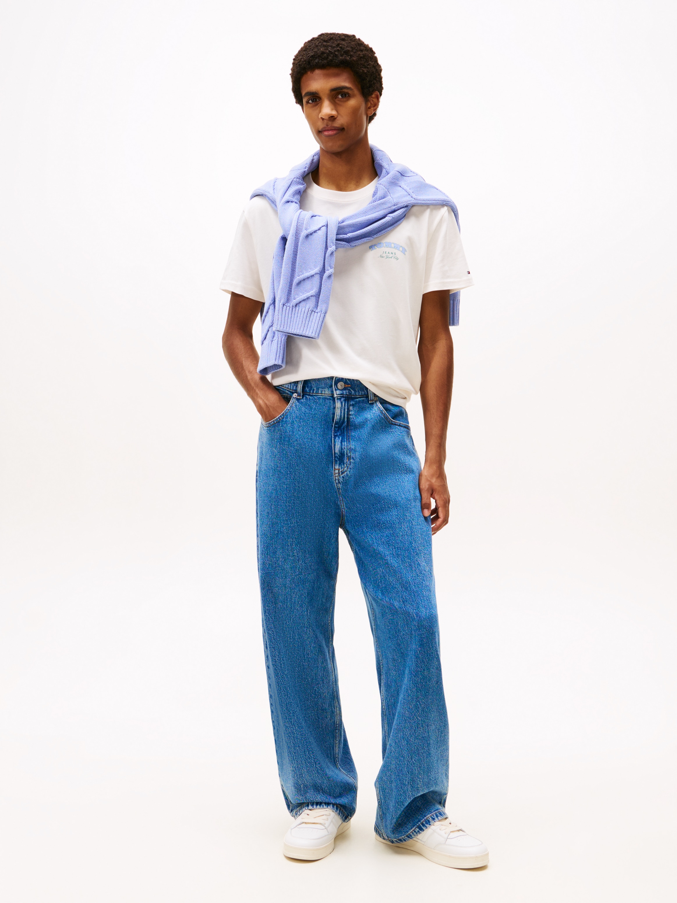 Tommy Jeans T-Shirt »TJM REG DOLLAR STACK« regular fit, Rundhals, mit Rückenprint