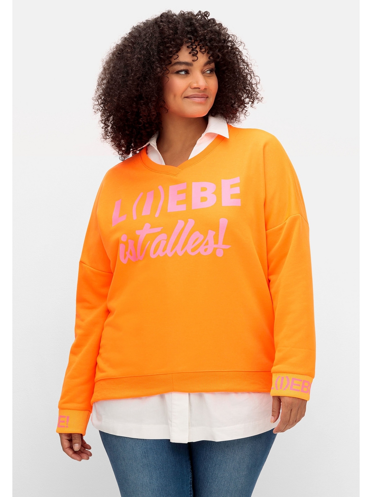 Sheego Sweatshirt »Große Größen«, mit Neon-Print und Seitenschlitzen