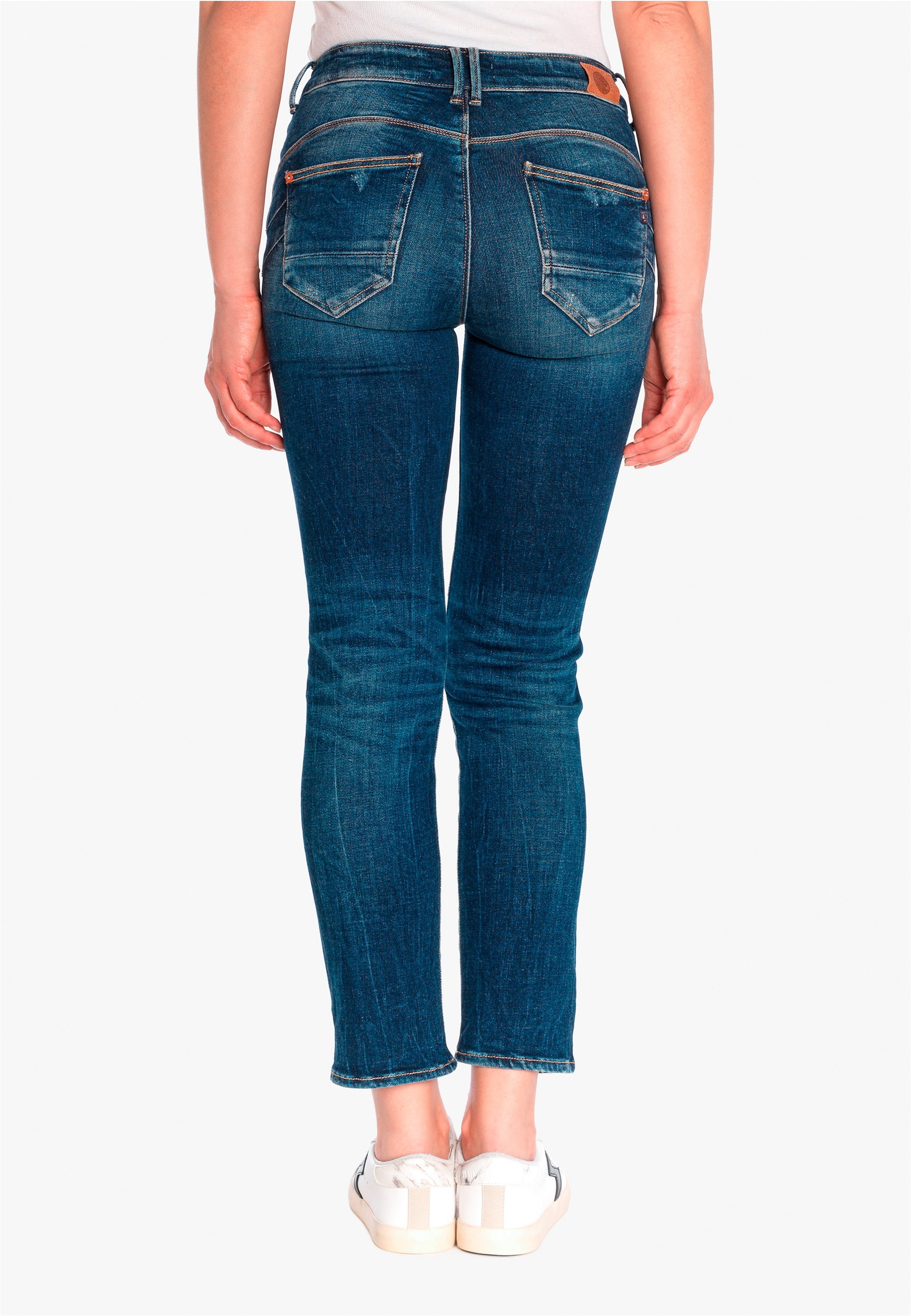 Le Temps Des Cerises Bequeme Jeans »PULPHC16«, im coolen Used-Look