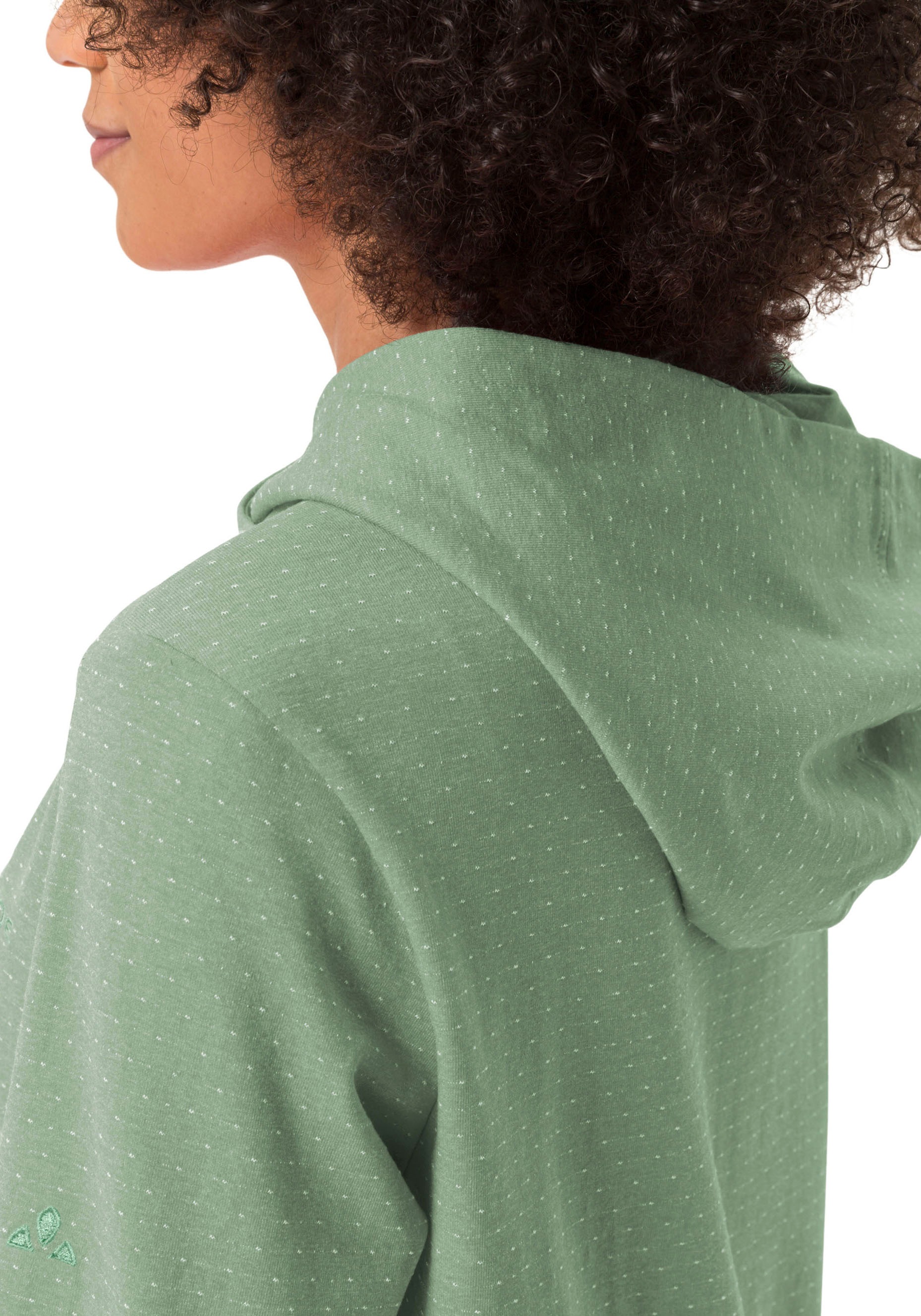 VAUDE Kapuzensweatshirt »WOMEN'S TUENNO PULLOVER«, Logoprägung auf dem Arm