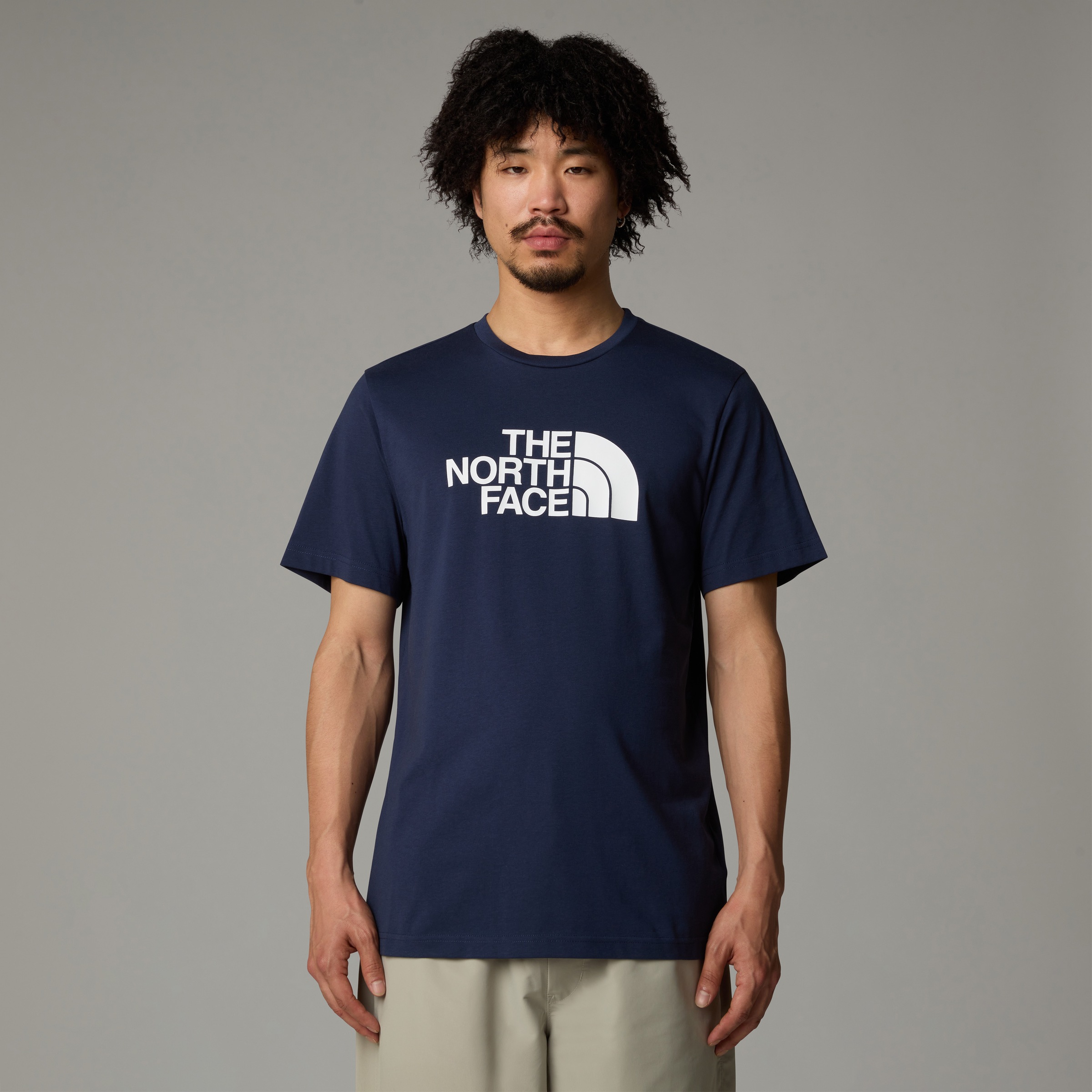 The North Face "M S/S EASY TEE" Kurzarmdesign, Rundhalsausschnitt mit eingefasster Kante