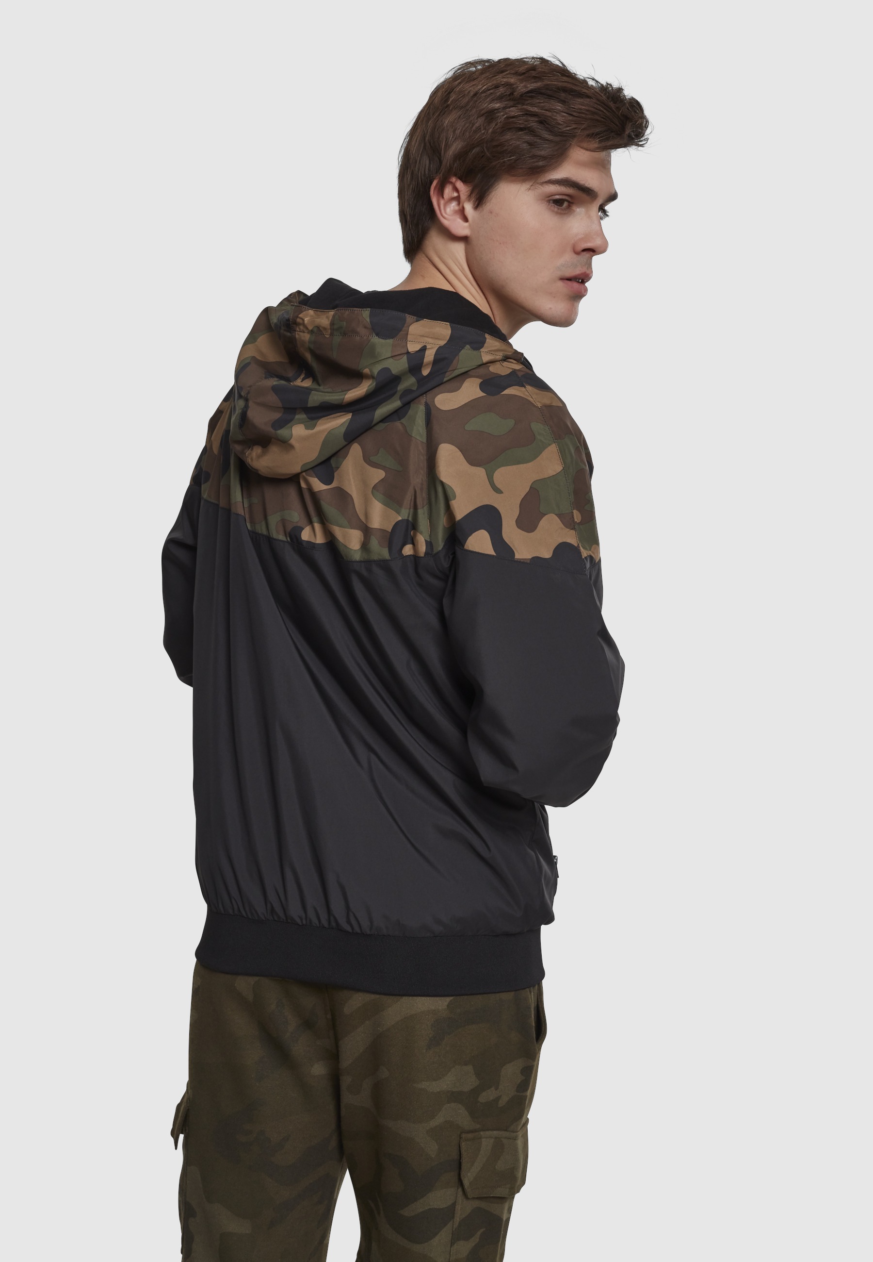 URBAN CLASSICS Anorak »Urban Classics Herren Pattern Arrow Windrunner« 1 Stk. tlg. mit Kapuze