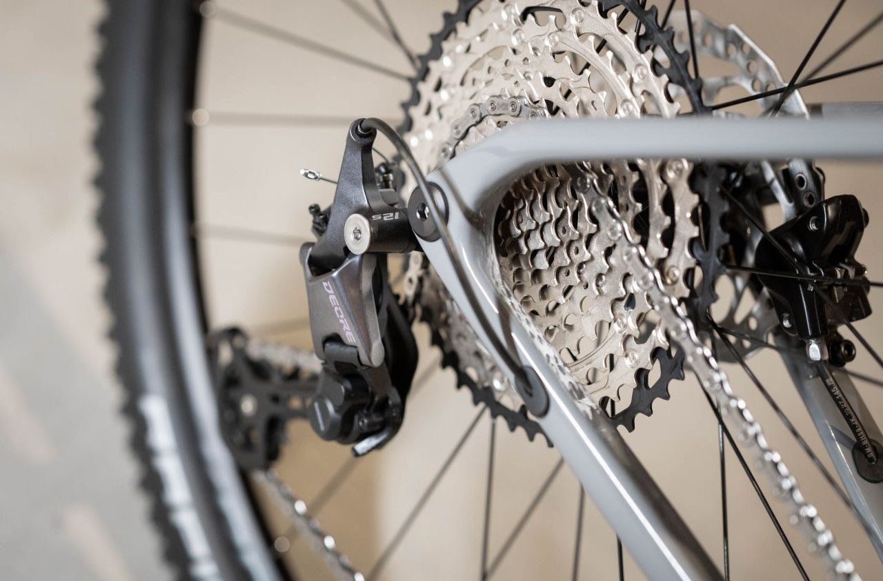 Kross Mountainbike »KROSS MTB Hardtail Level 8.0 29" grau 12 Gänge«, 12 Gang, Shimano, DEORE M6100 Schaltwerk, Kettenschaltung