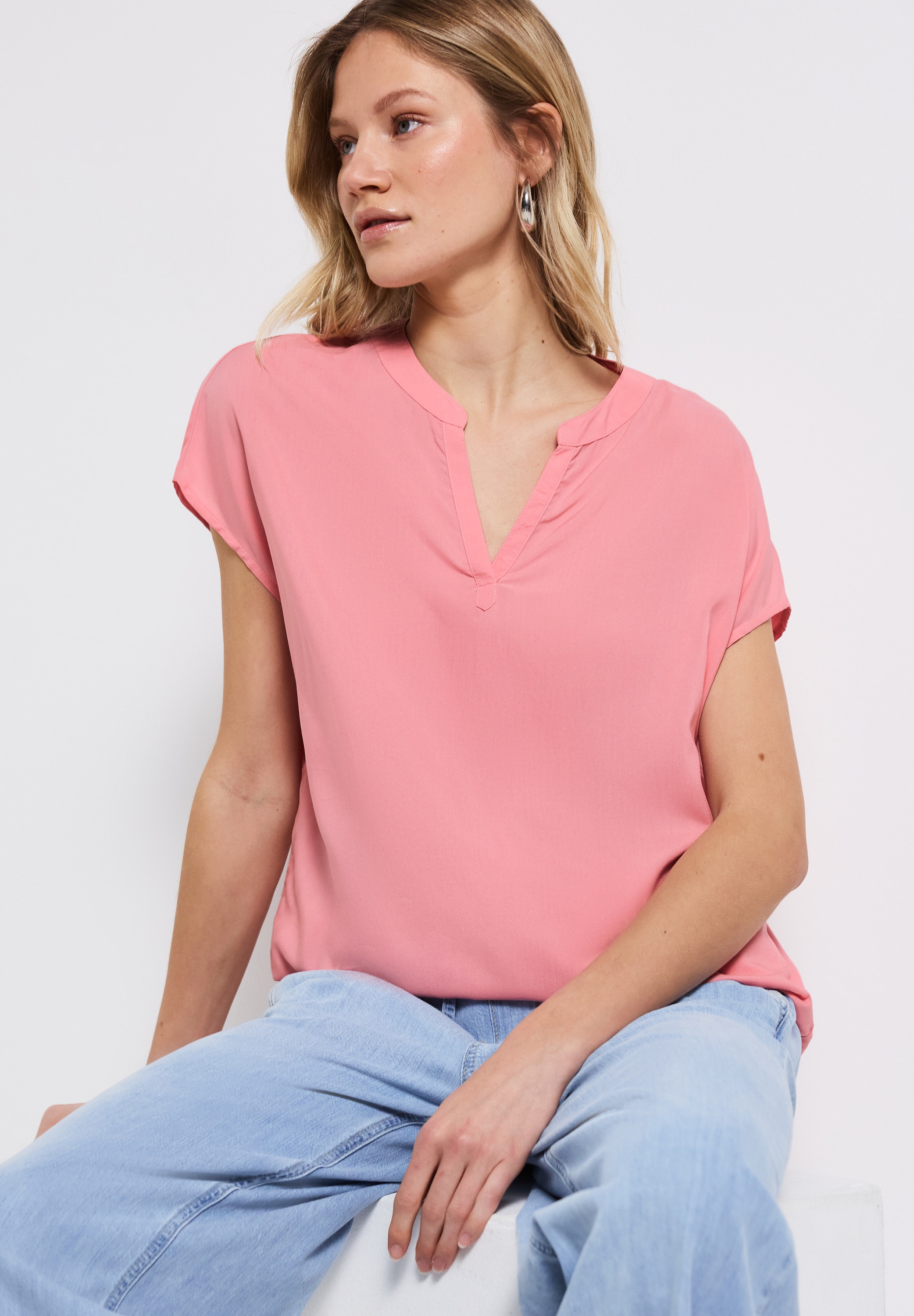STREET ONE Kurzarmbluse, Split Neck günstig online kaufen
