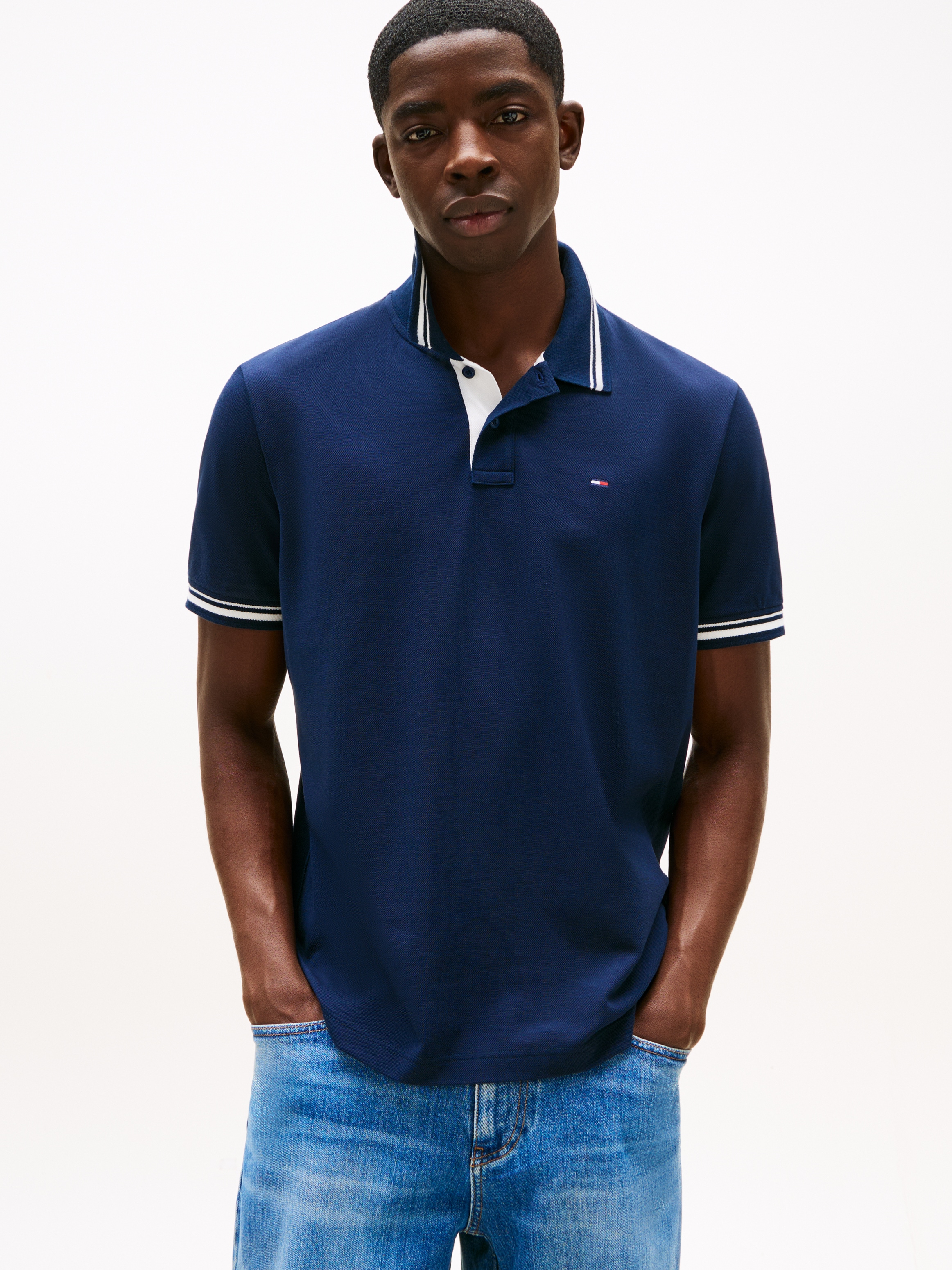 Tommy Jeans Poloshirt »TJM REG TIPPED POLO EXT«, Mit Rundhalsausschnitt