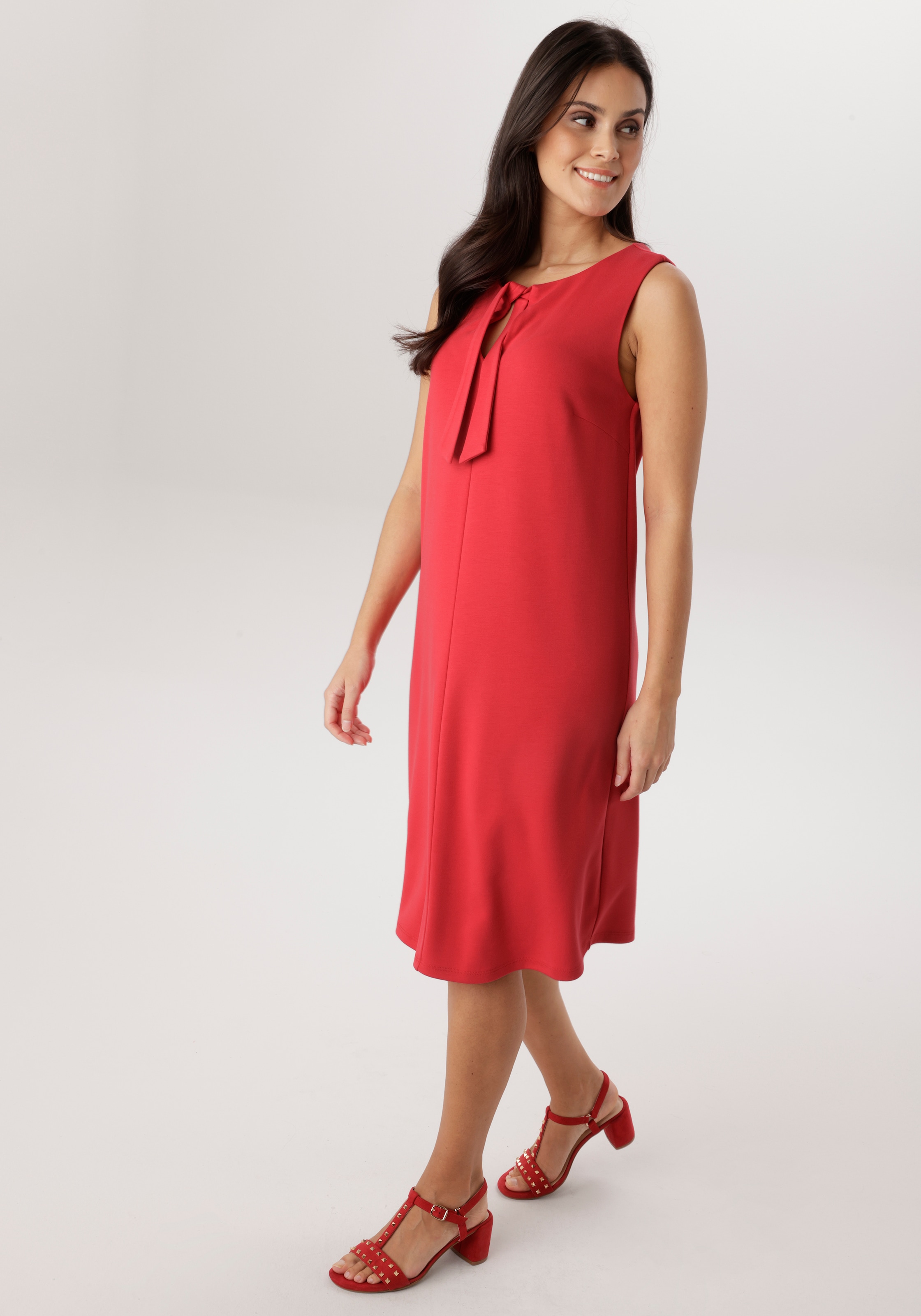 Aniston SELECTED Jerseykleid mit raffinierten Ausschnitt und Bindebänder - günstig online kaufen