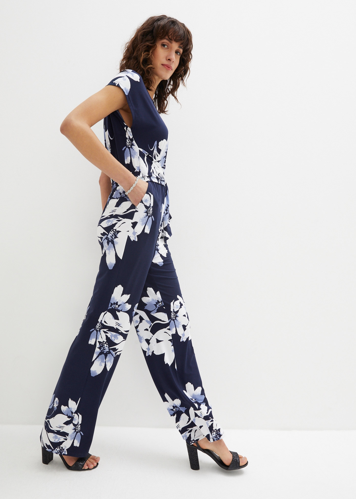 bonprix Jumpsuit "Jumpsuit mit Bindeband" für eleganten Look, mit Bindeband günstig online kaufen