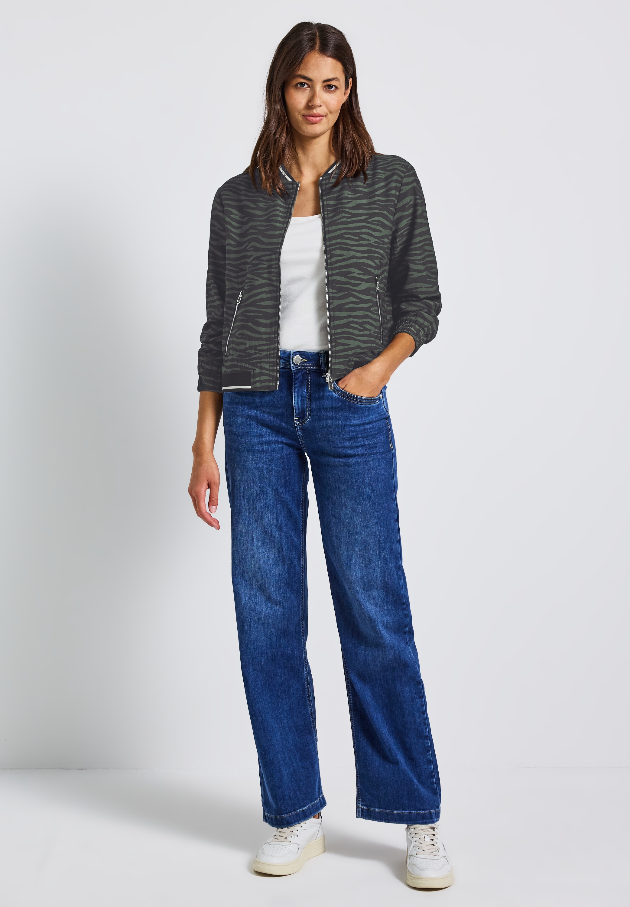 STREET ONE Blouson, ohne Kapuze, mit Leomuster