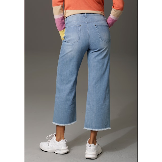 | leicht 7/8-Jeans, CASUAL BAUR Aniston mit Beinabschluss für kaufen ausgefranstem